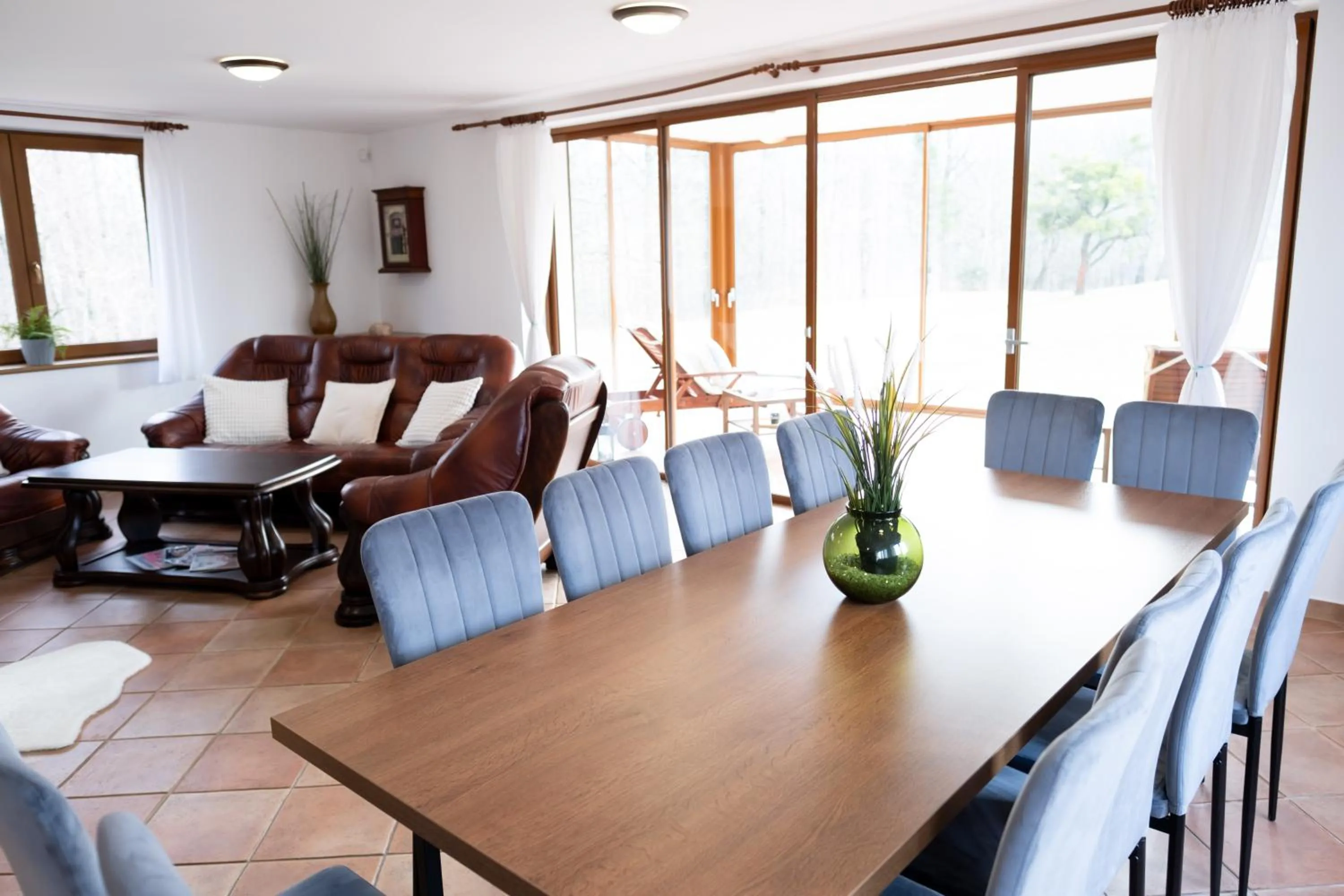 Living room in Club Apartments