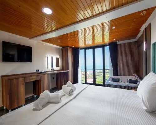 Royal Villa