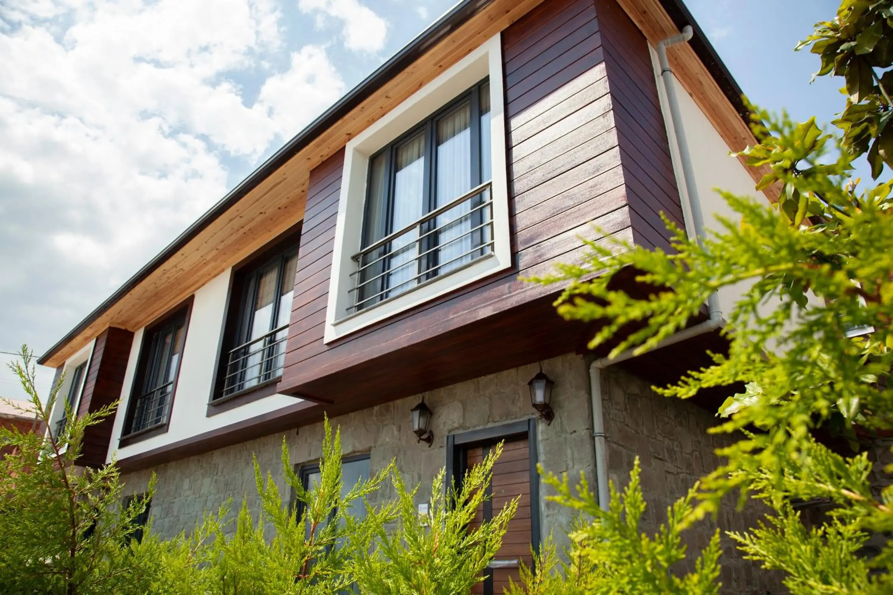 Property building in Royal Villa Property building in Royal Villa