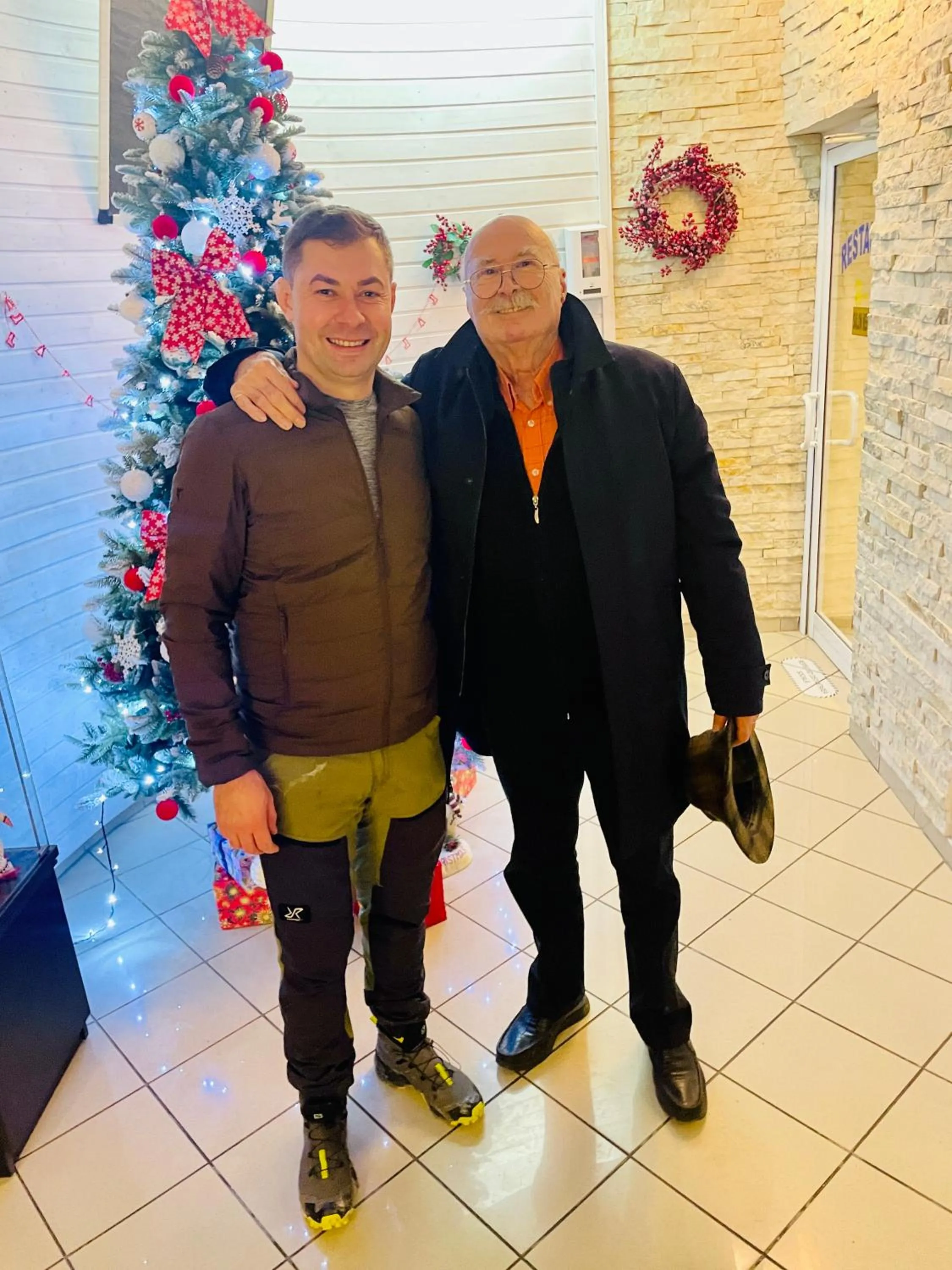 group of guests in Casa Teo