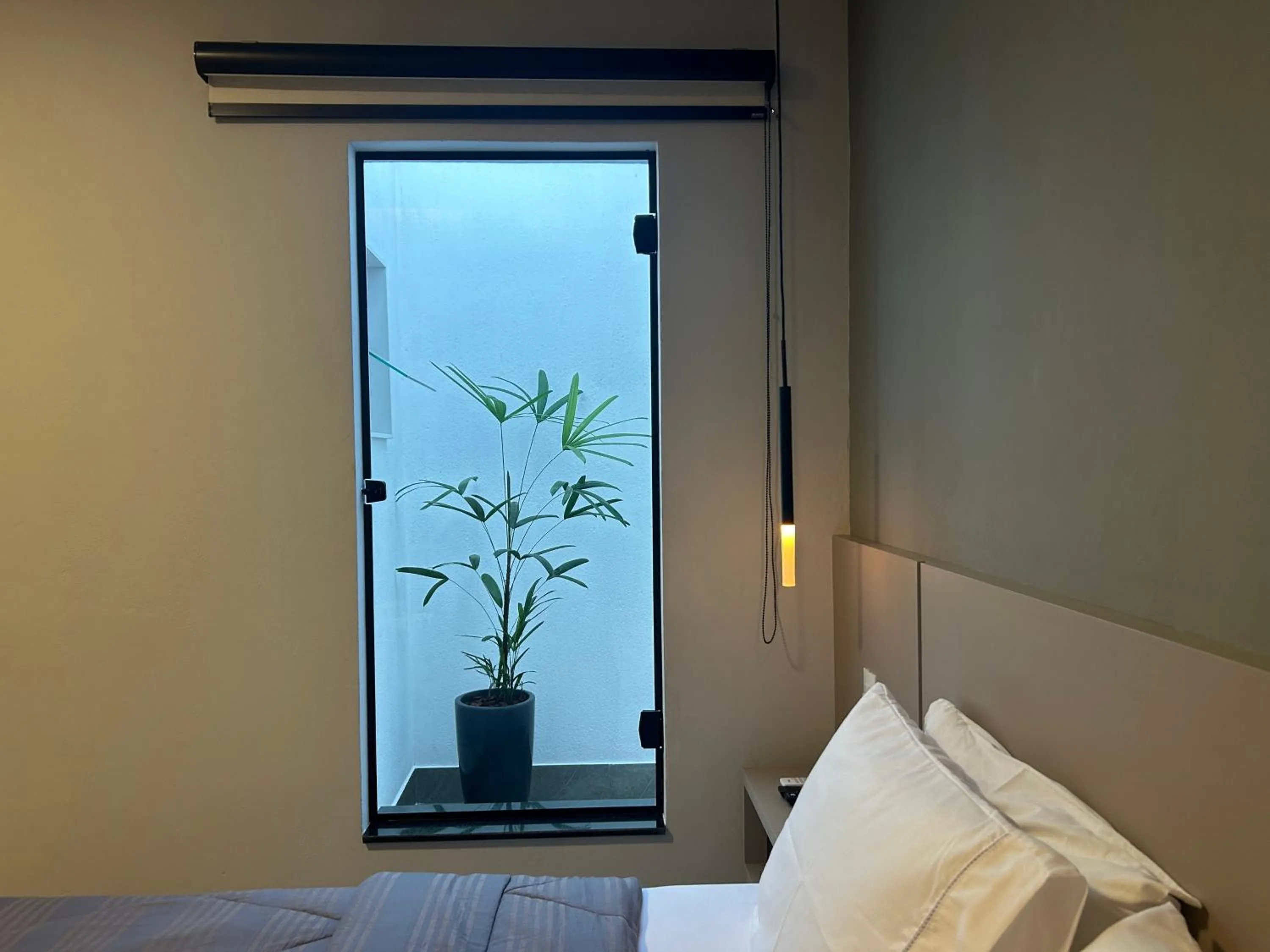 Photo of the whole room, Bed in Pousada Rainha Dos Lagos