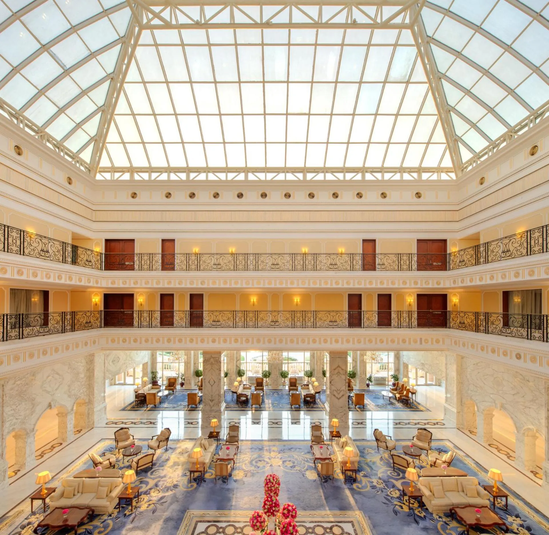 Restaurant/places to eat in The Regency Hotel Kuwait