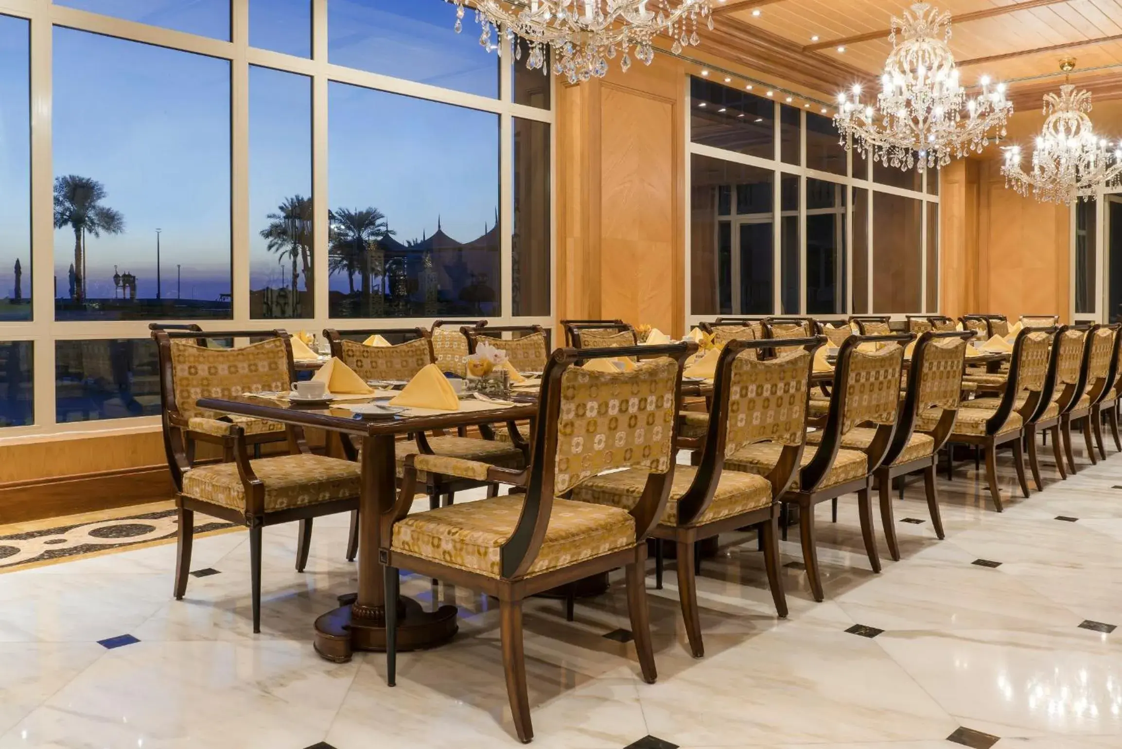 Restaurant/places to eat in The Regency Hotel Kuwait Restaurant/places to eat in The Regency Hotel Kuwait