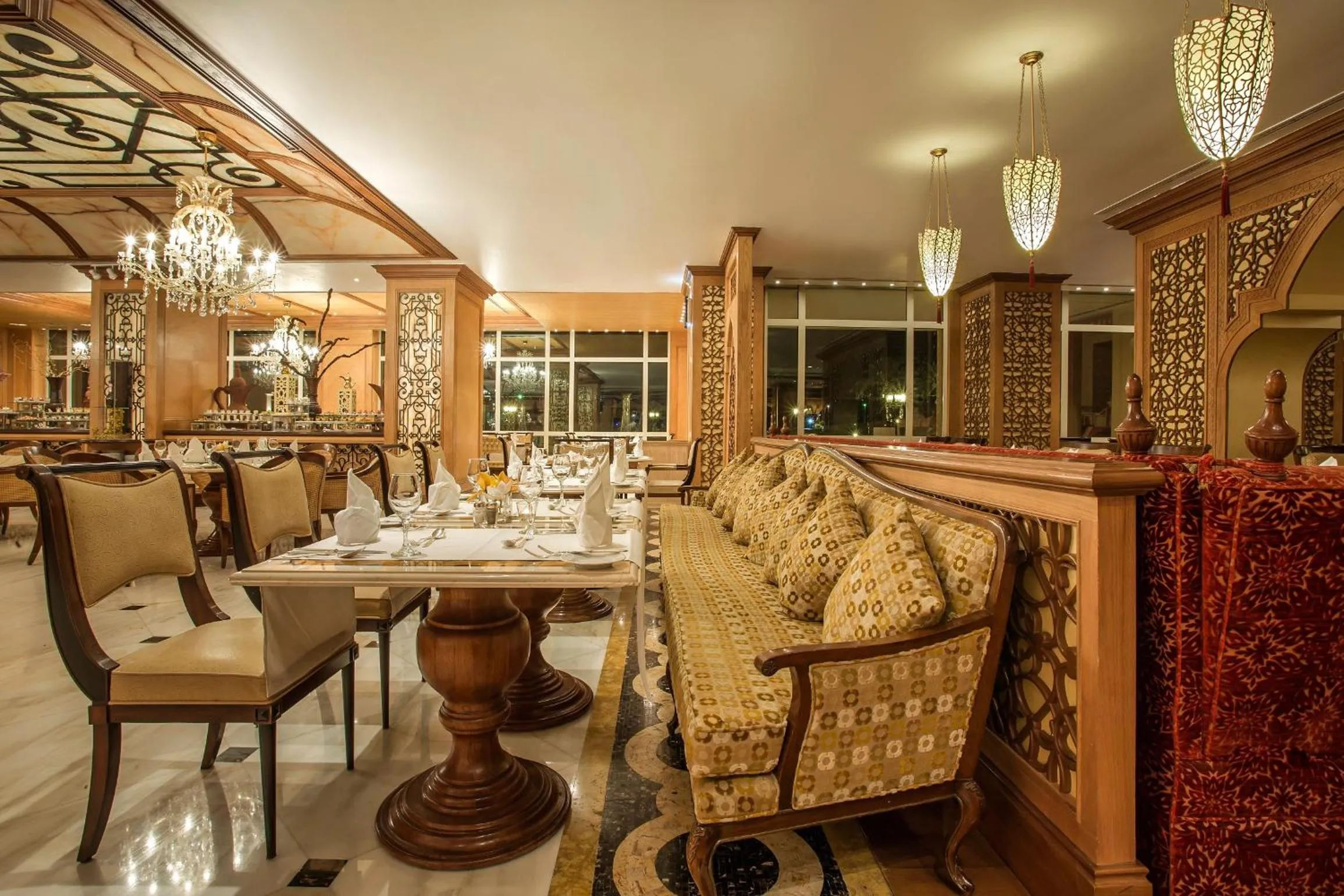 Restaurant/places to eat in The Regency Hotel Kuwait