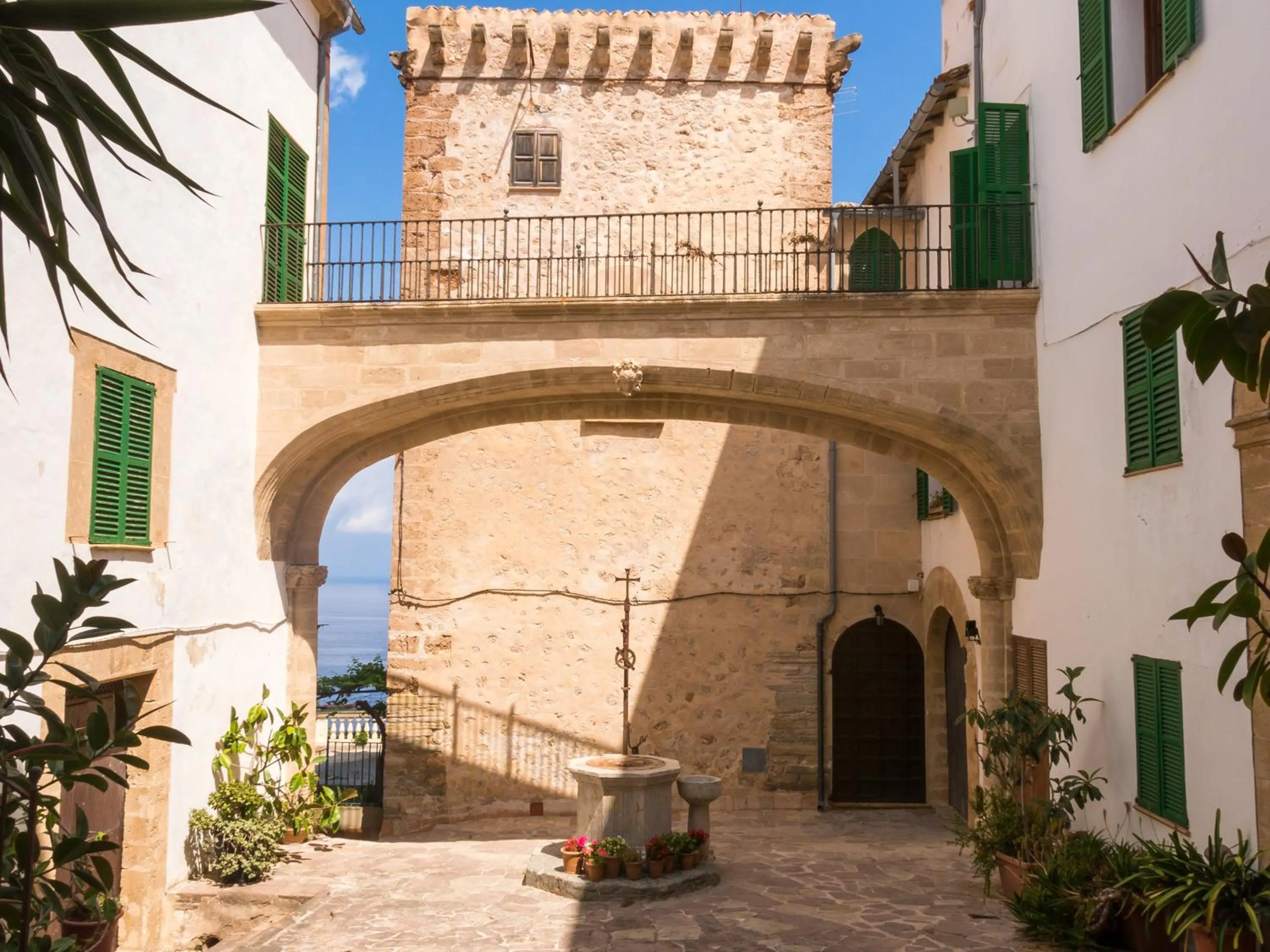 Property building in Hostal Sa Baronia