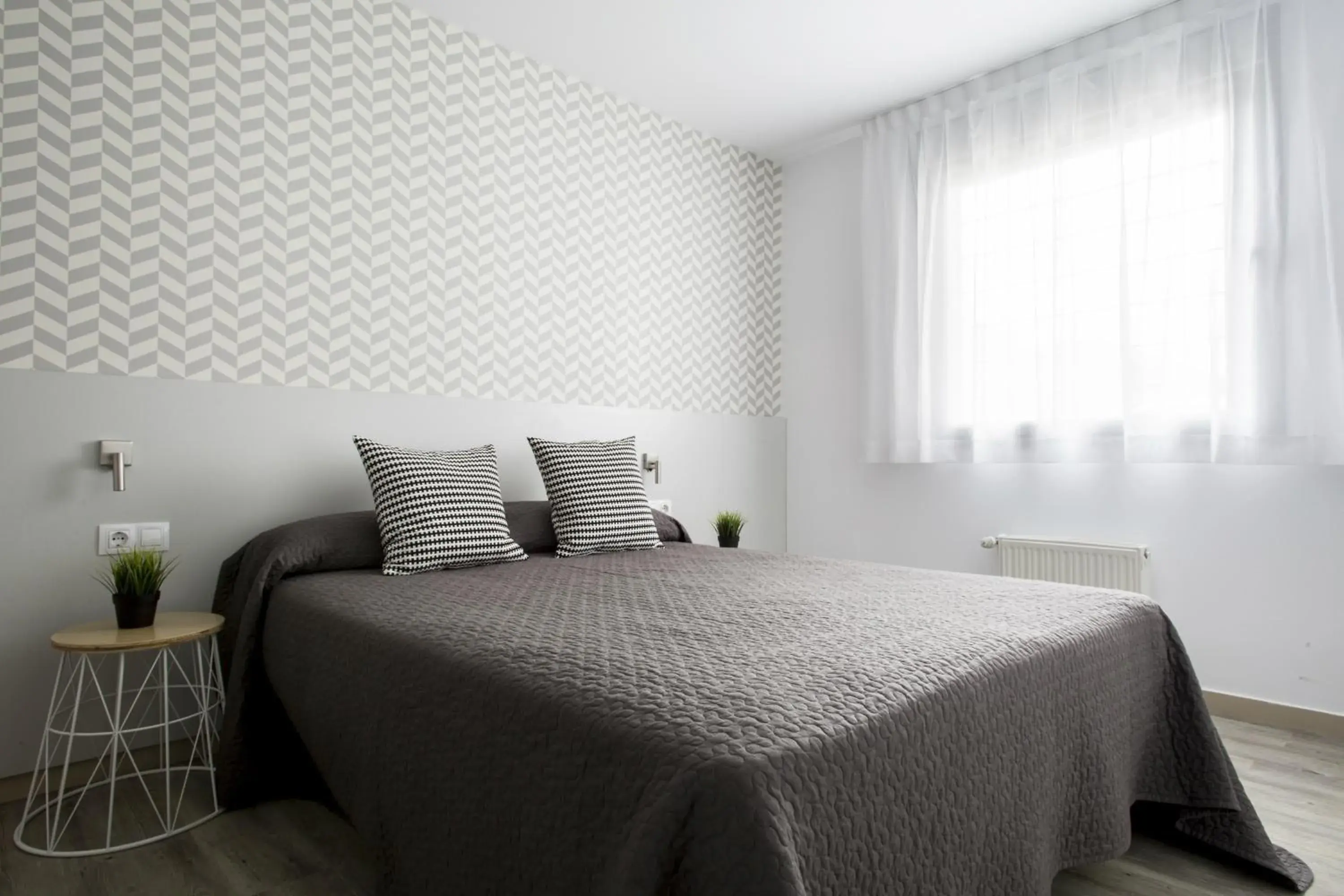 Executive Family Studio in Residencia Universitaria Resa Manuel Agud Querol Executive Family Studio in Residencia Universitaria Resa Manuel Agud Querol