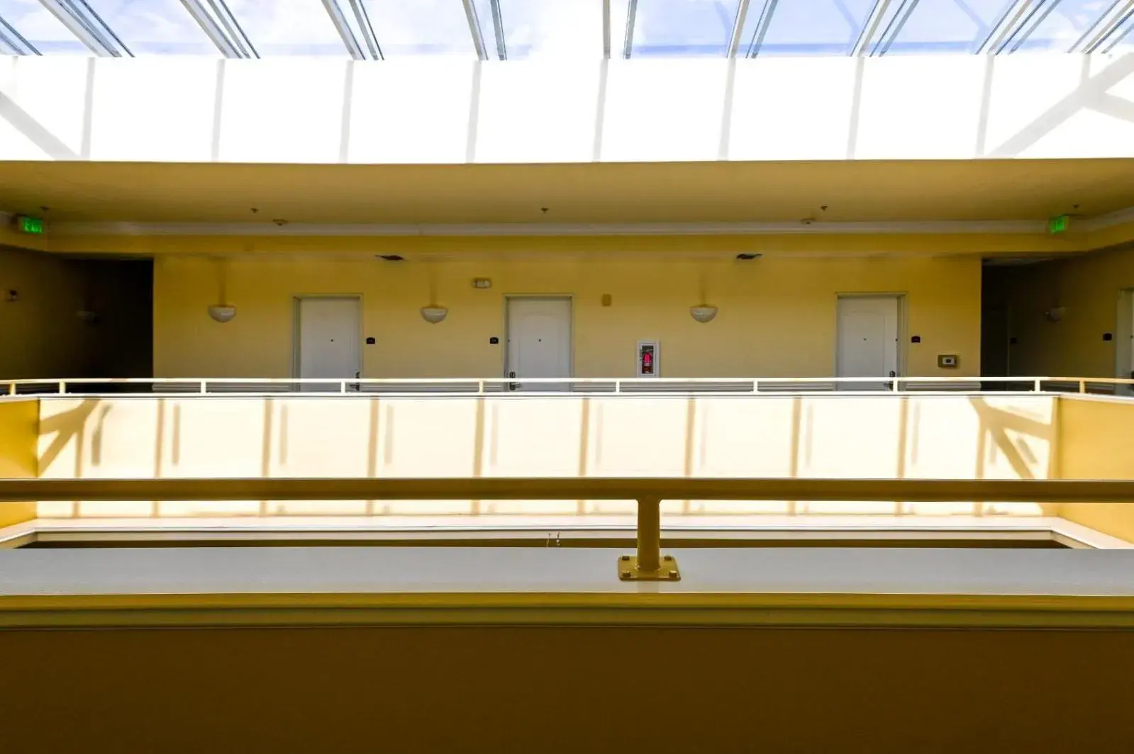 Lobby or reception in Gateway Inn and Suites San Francisco SFO Airport Lobby or reception in Gateway Inn and Suites San Francisco SFO Airport