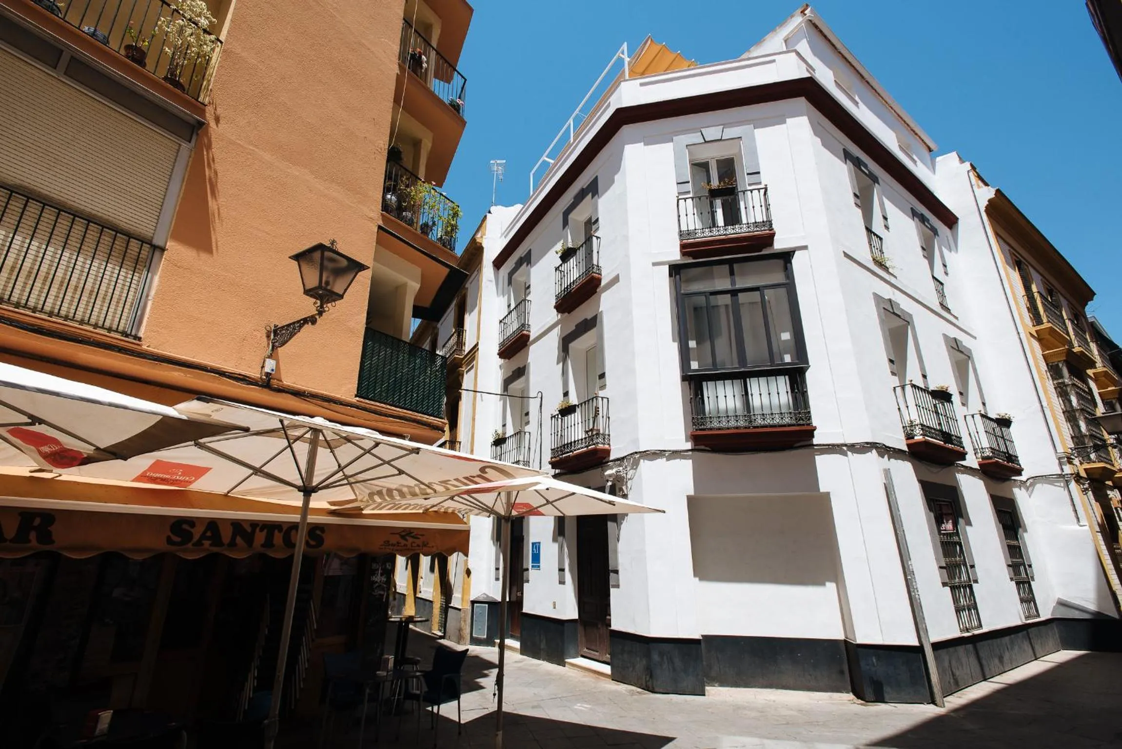 Facade/entrance in Hostly Acetres 1A loft in city center, comunal terrace, fibre,parking optional
