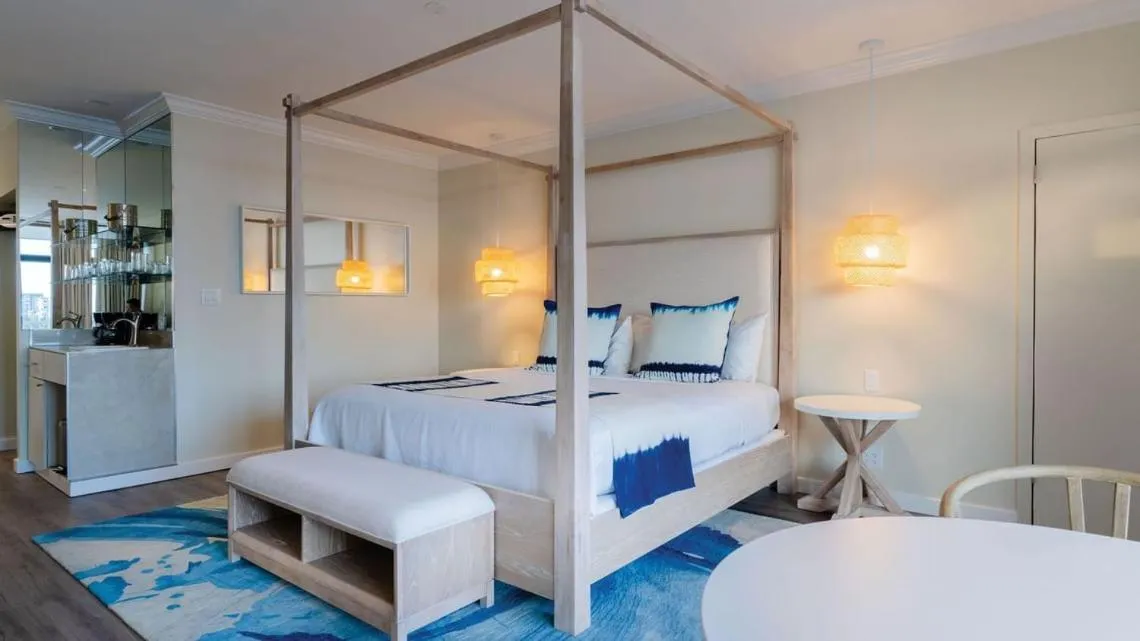 Bed in Sands Harbor Resort and Marina