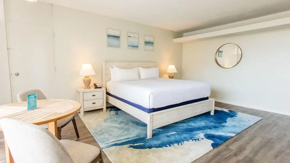 Bed in Sands Harbor Resort and Marina Bed in Sands Harbor Resort and Marina