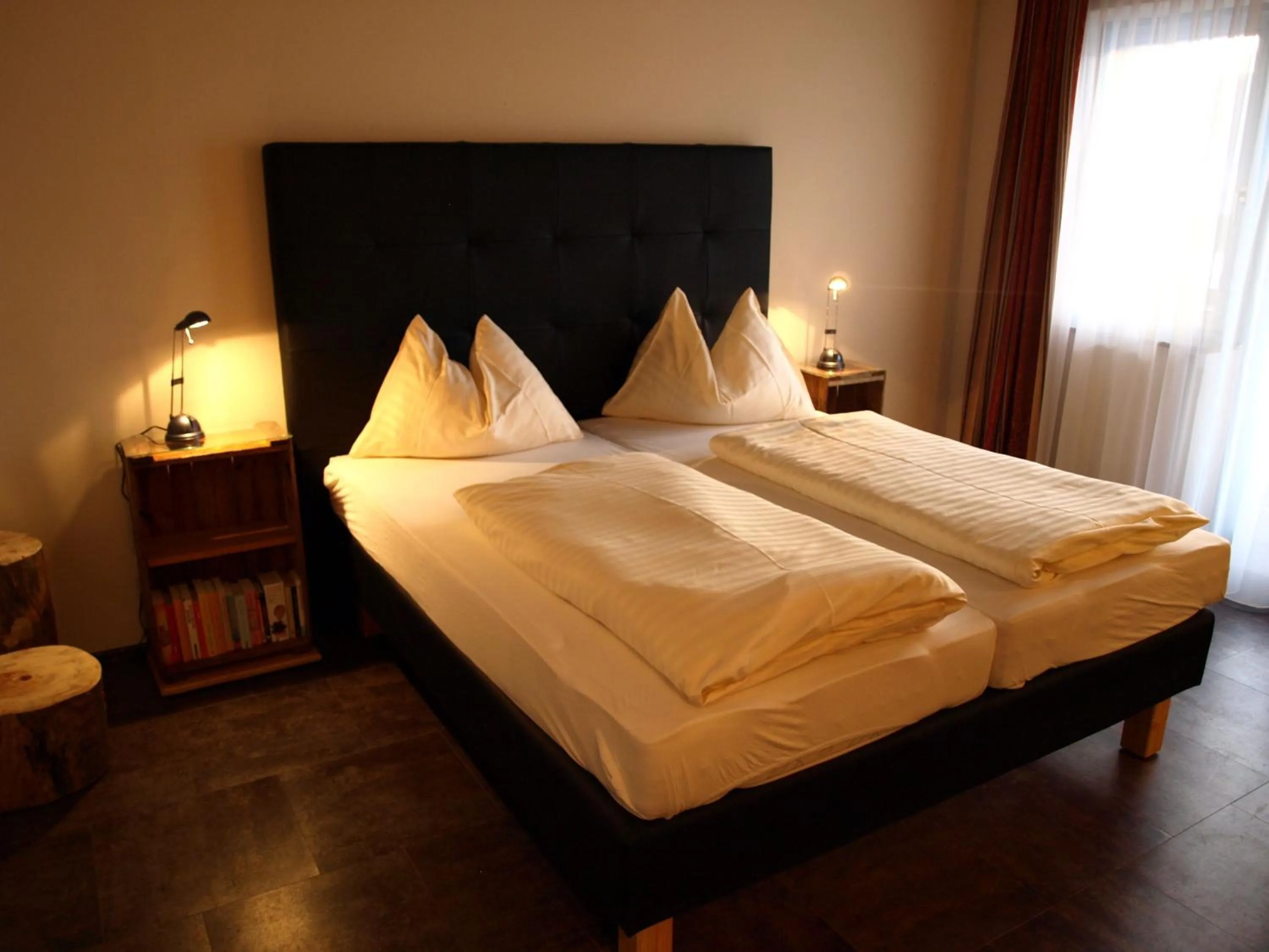 Property building, Bed in Hotel Aloisia, Hotel Garni