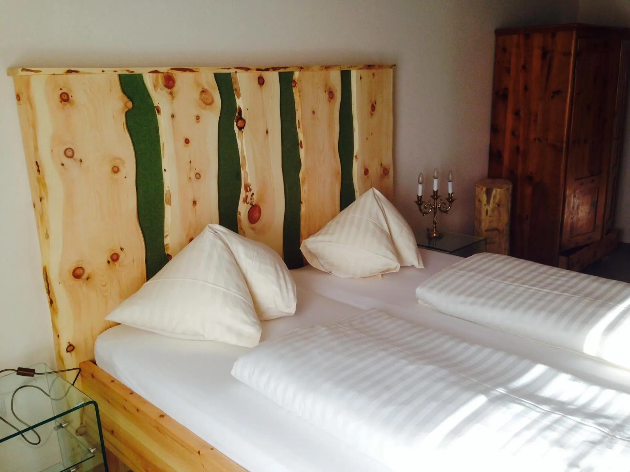 Bed in Hotel Aloisia, Hotel Garni