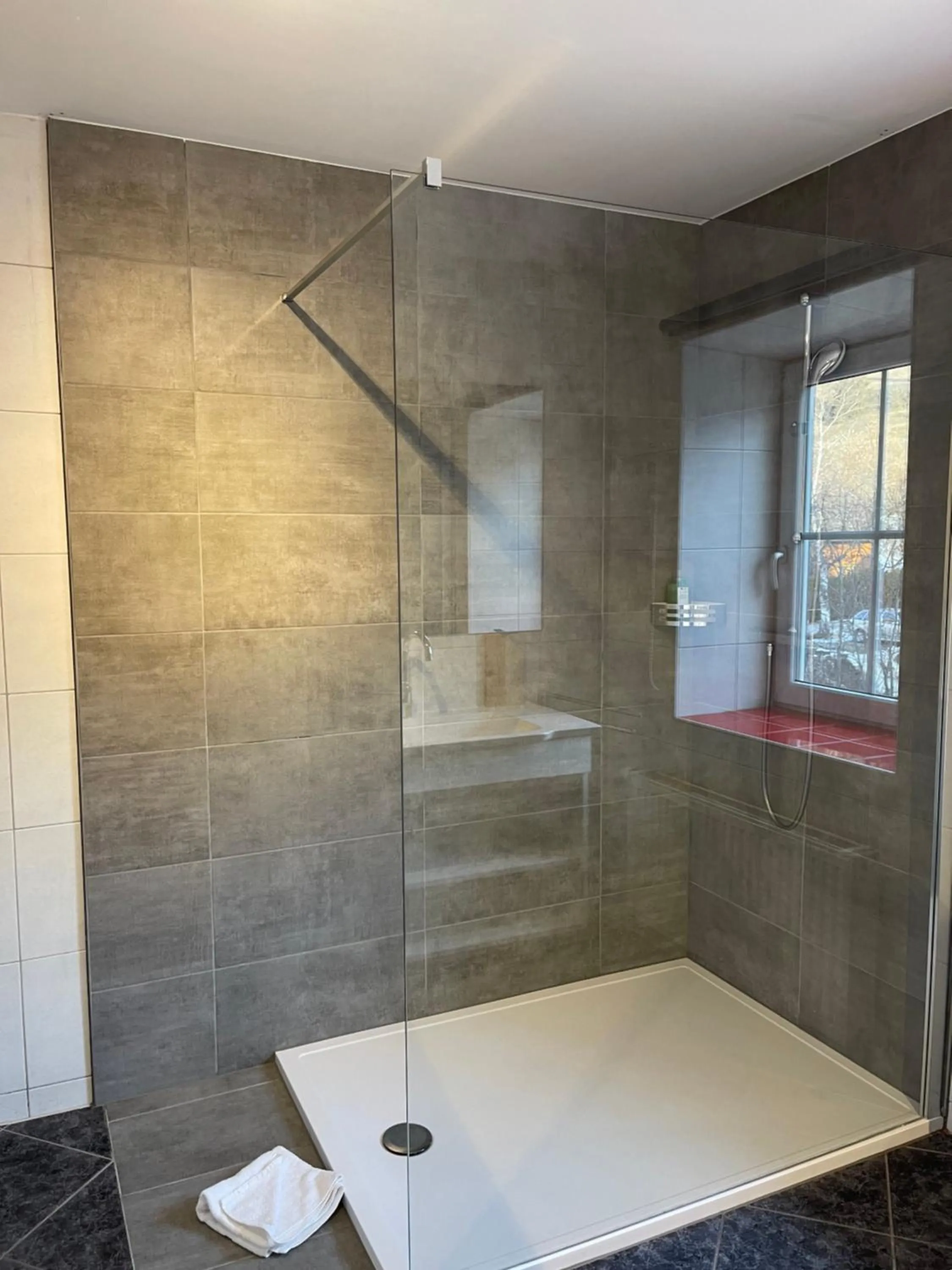Shower in Hotel Aloisia, Hotel Garni