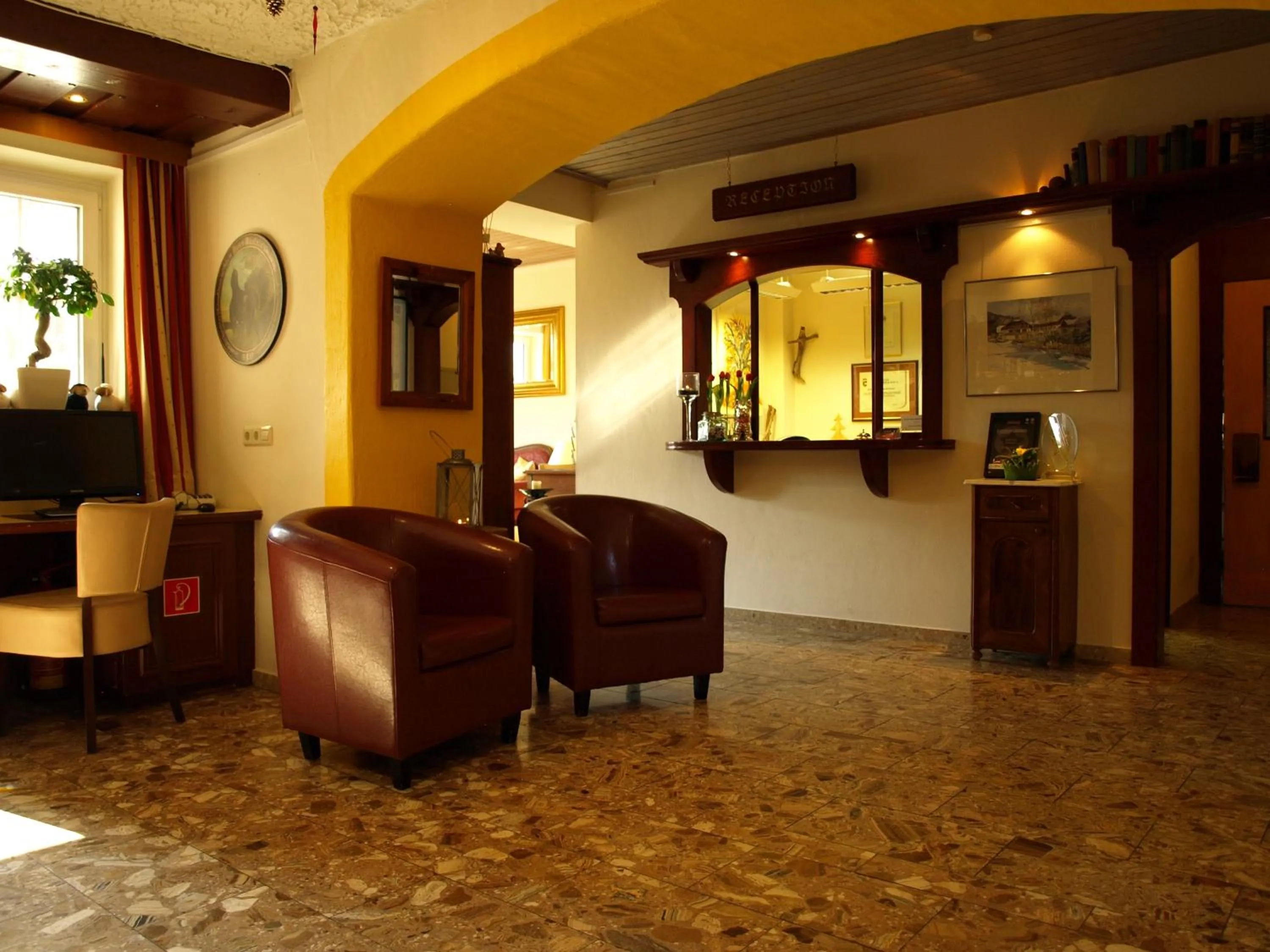 Lobby or reception in Hotel Aloisia, Hotel Garni