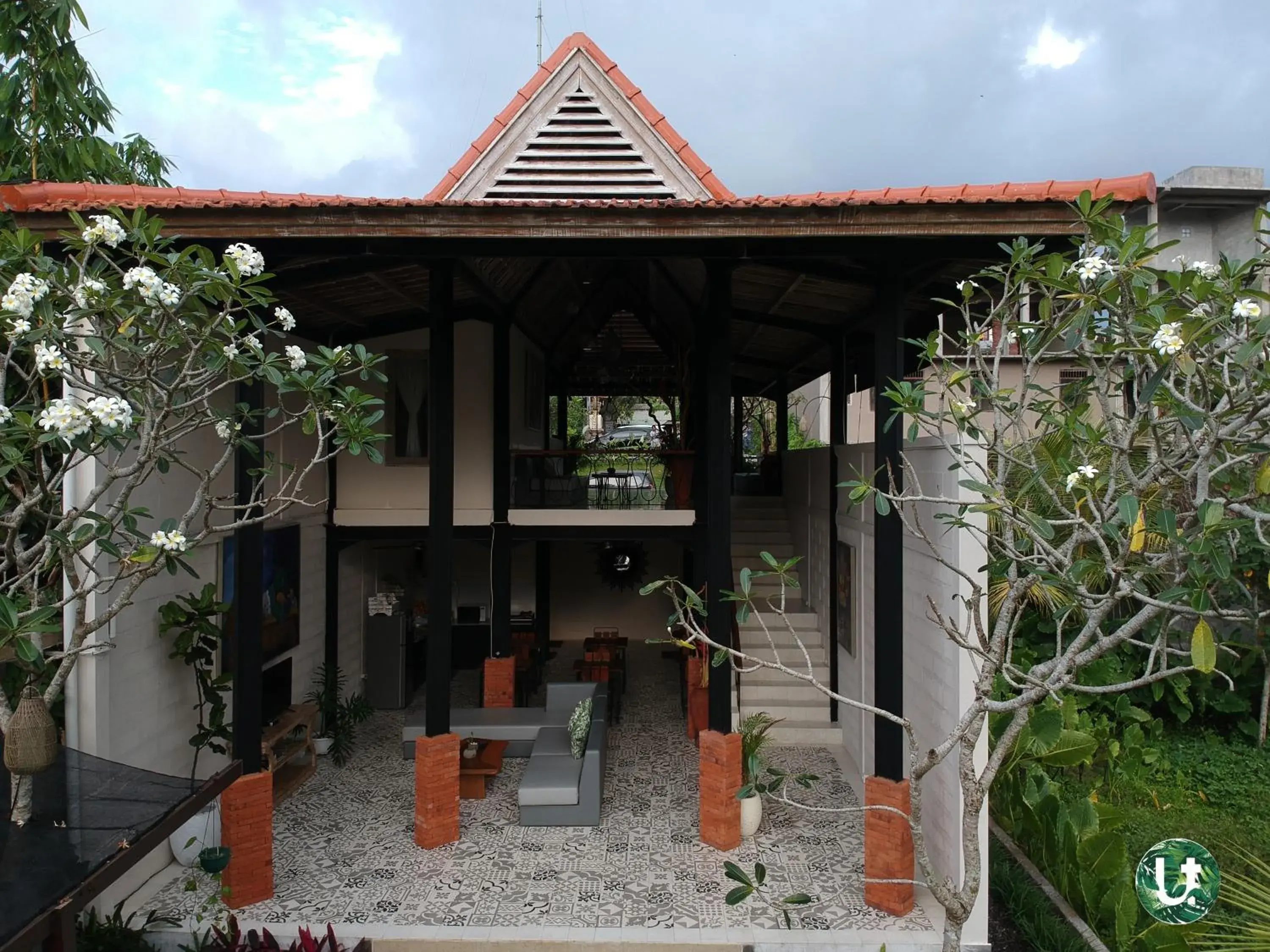 Communal lounge/ TV room in Ubud Tropical