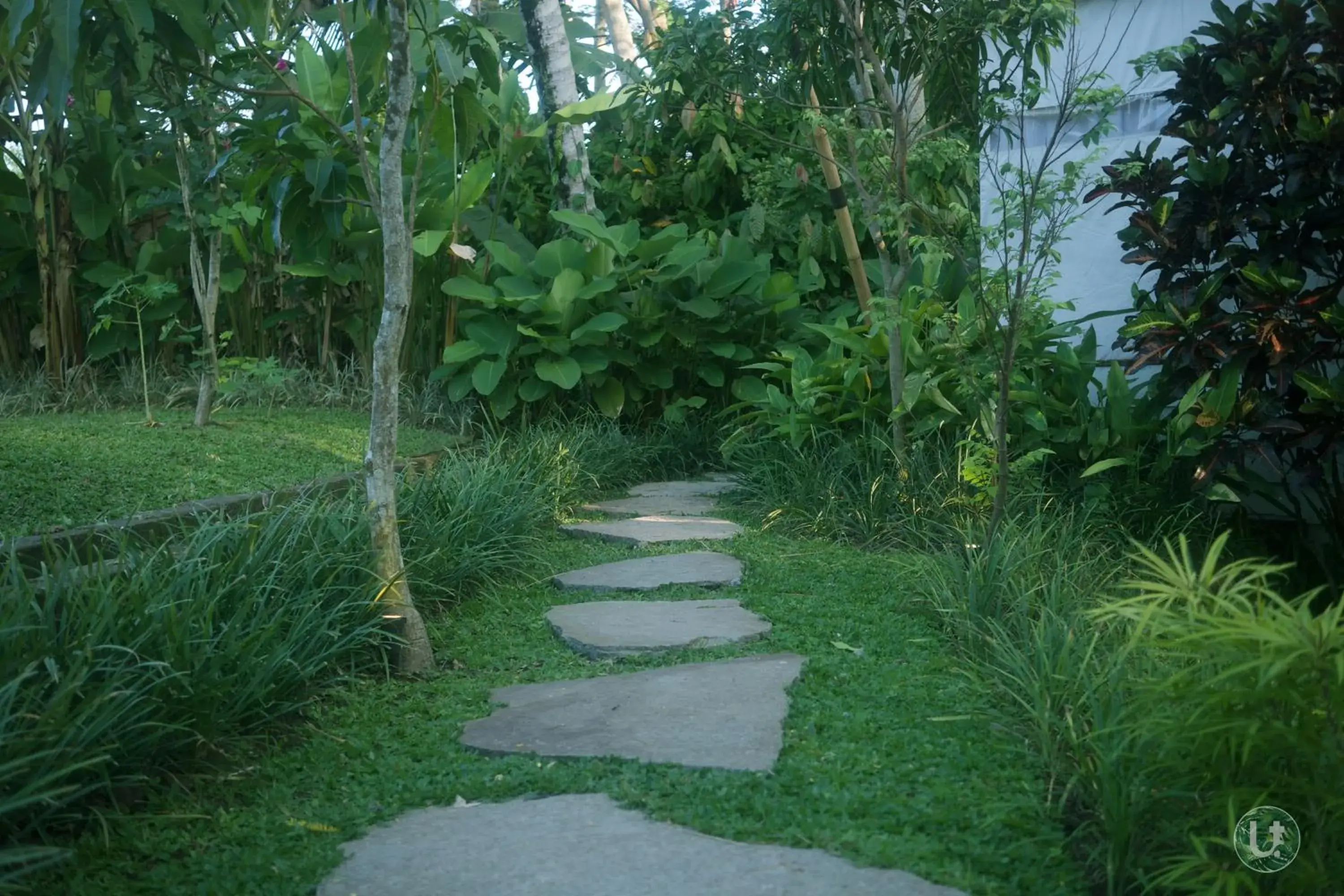 Facade/entrance, Garden in Ubud Tropical
