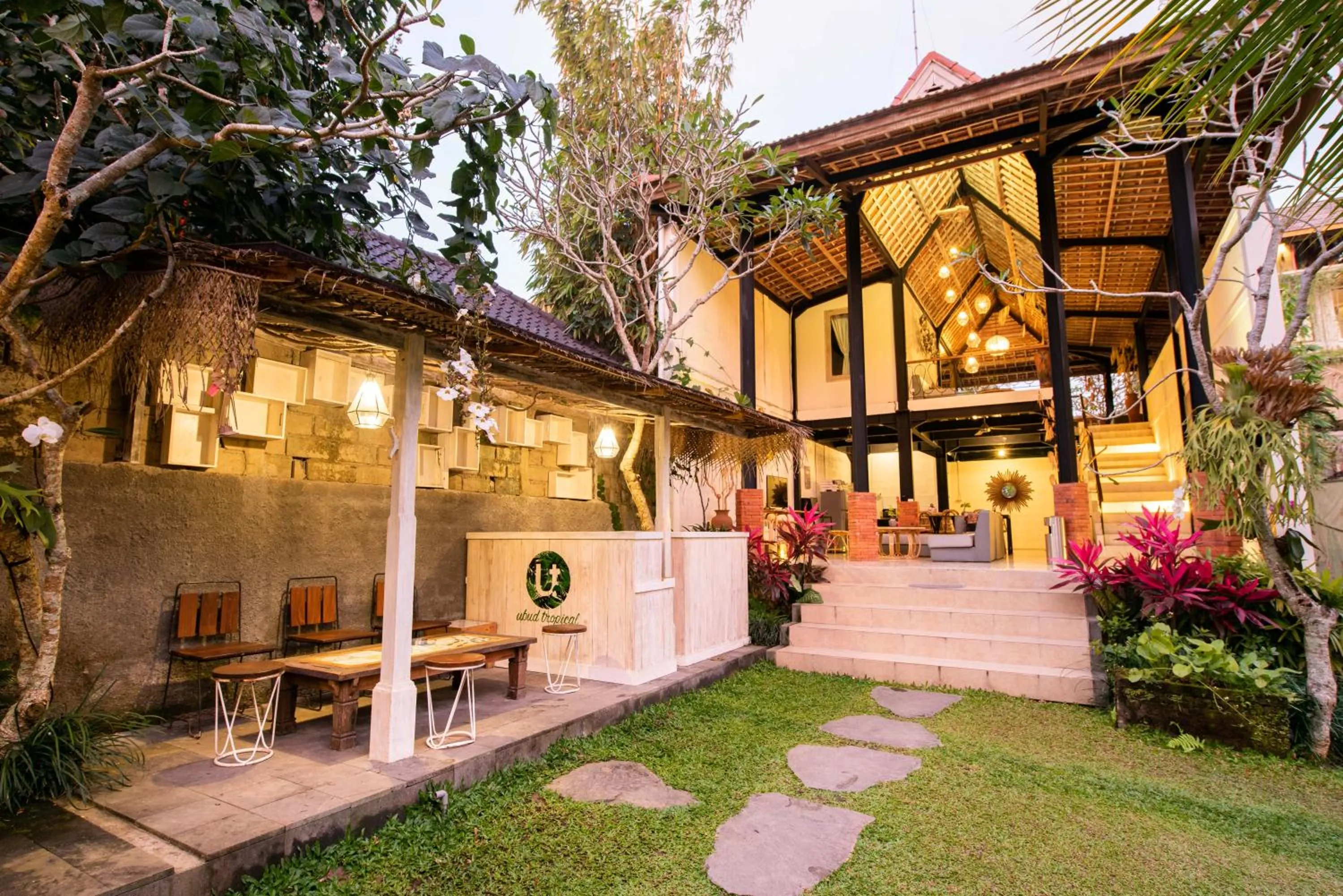 Property building in Ubud Tropical