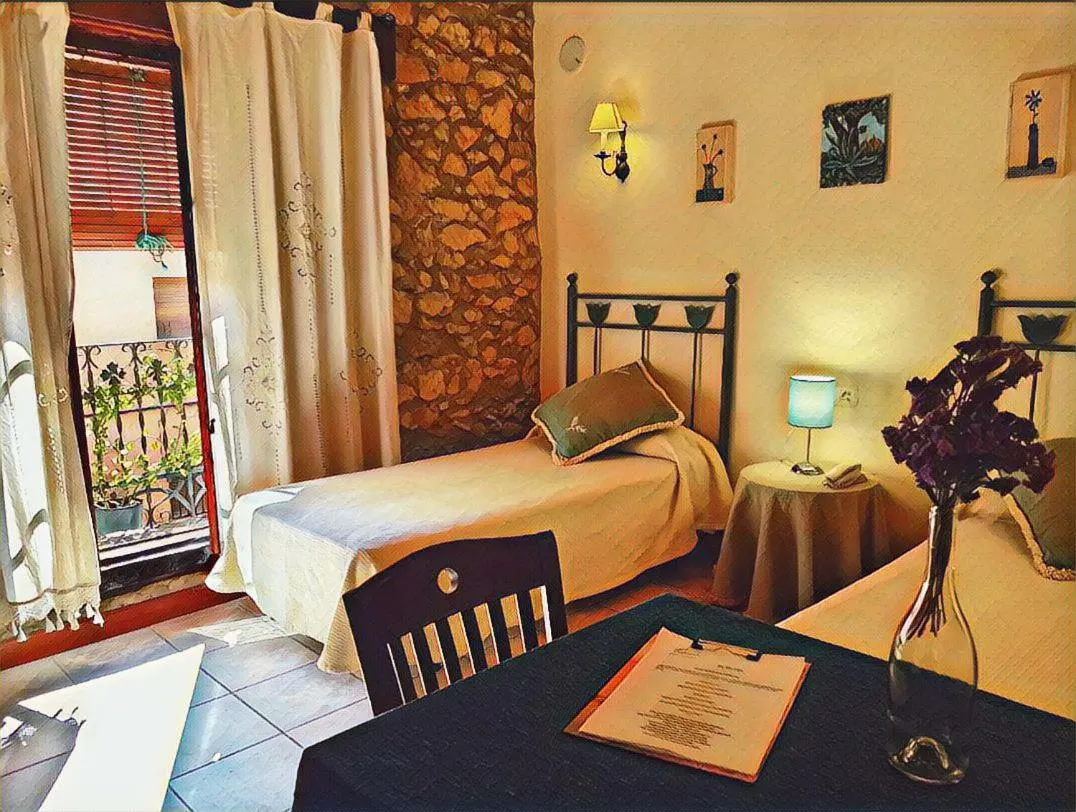 Bed in Vía Natura Hotel Rural