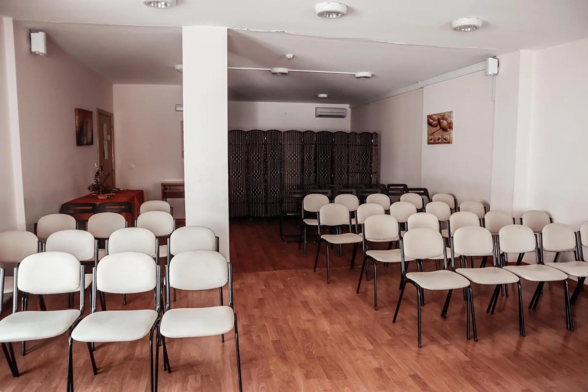 Business facilities in Vitoria Hotel