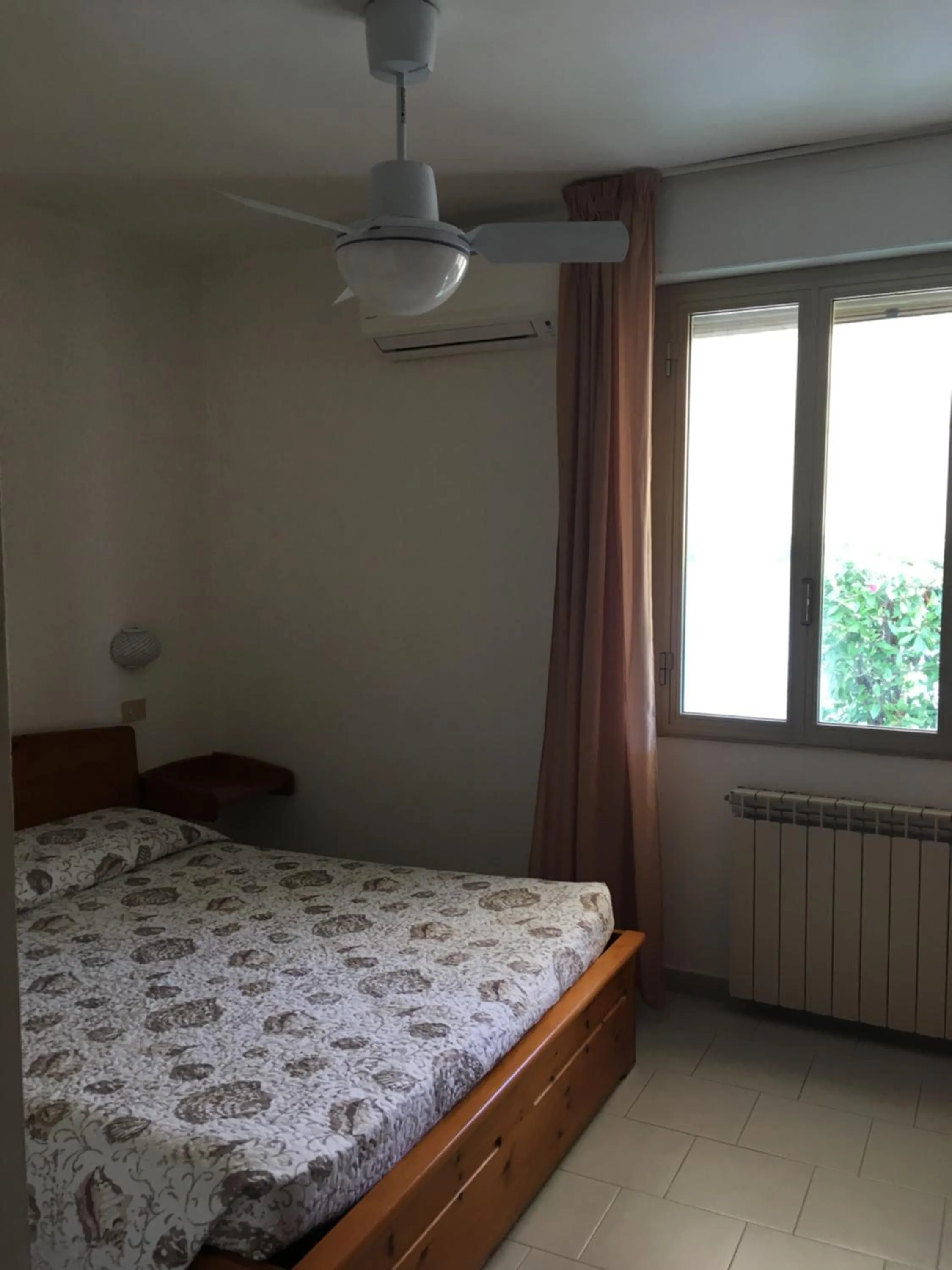 Photo of the whole room, Bed in Hotel Rosita