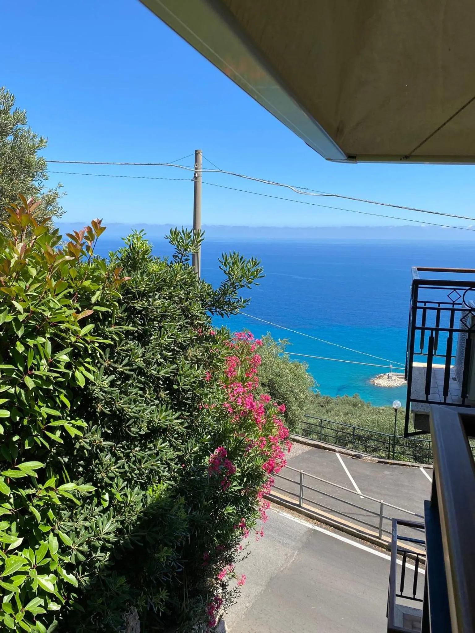Quiet street view in Hotel Rosita