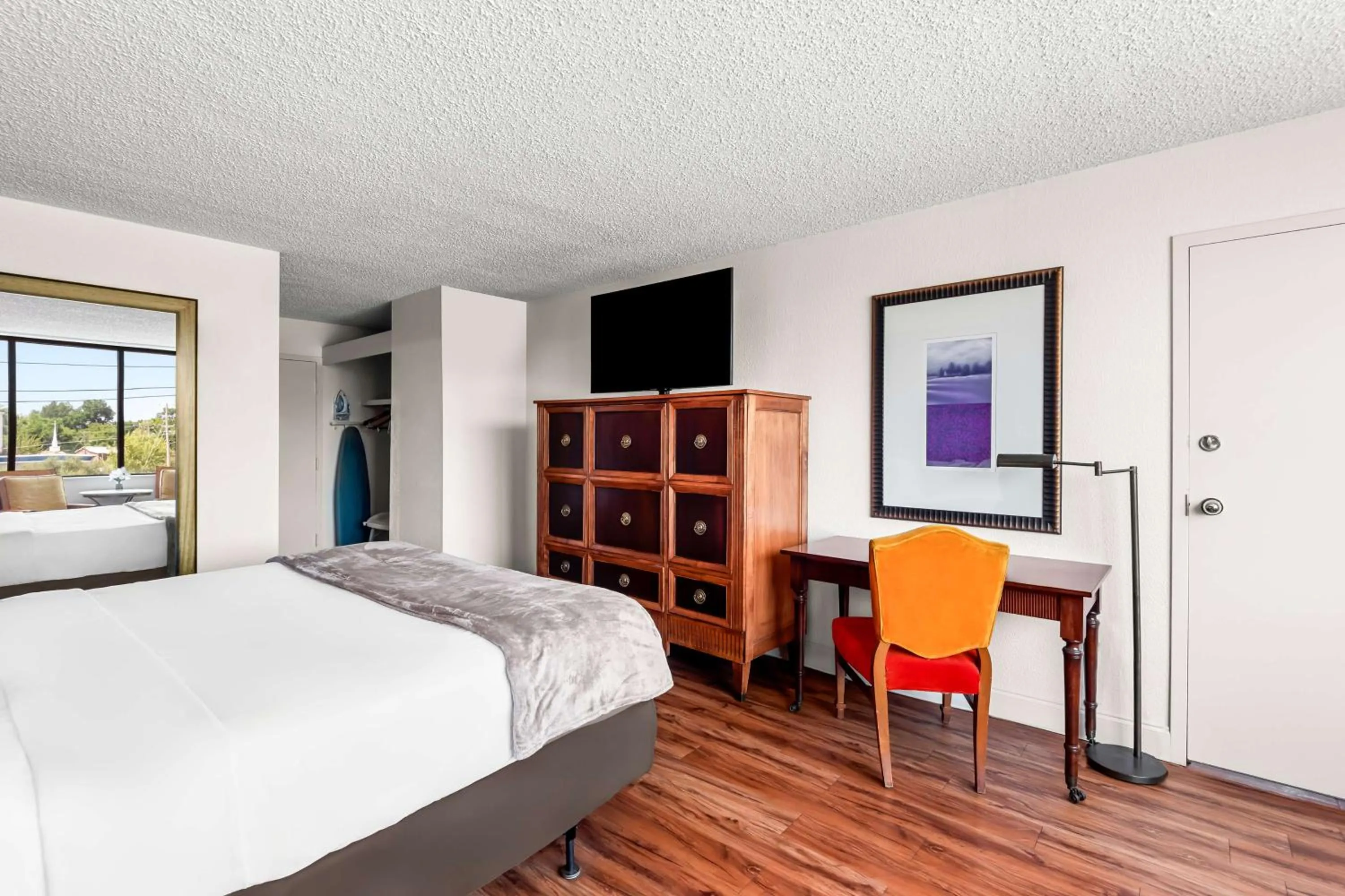 Bedroom, Bed in Magnolia Bluffs, BW Signature Collection