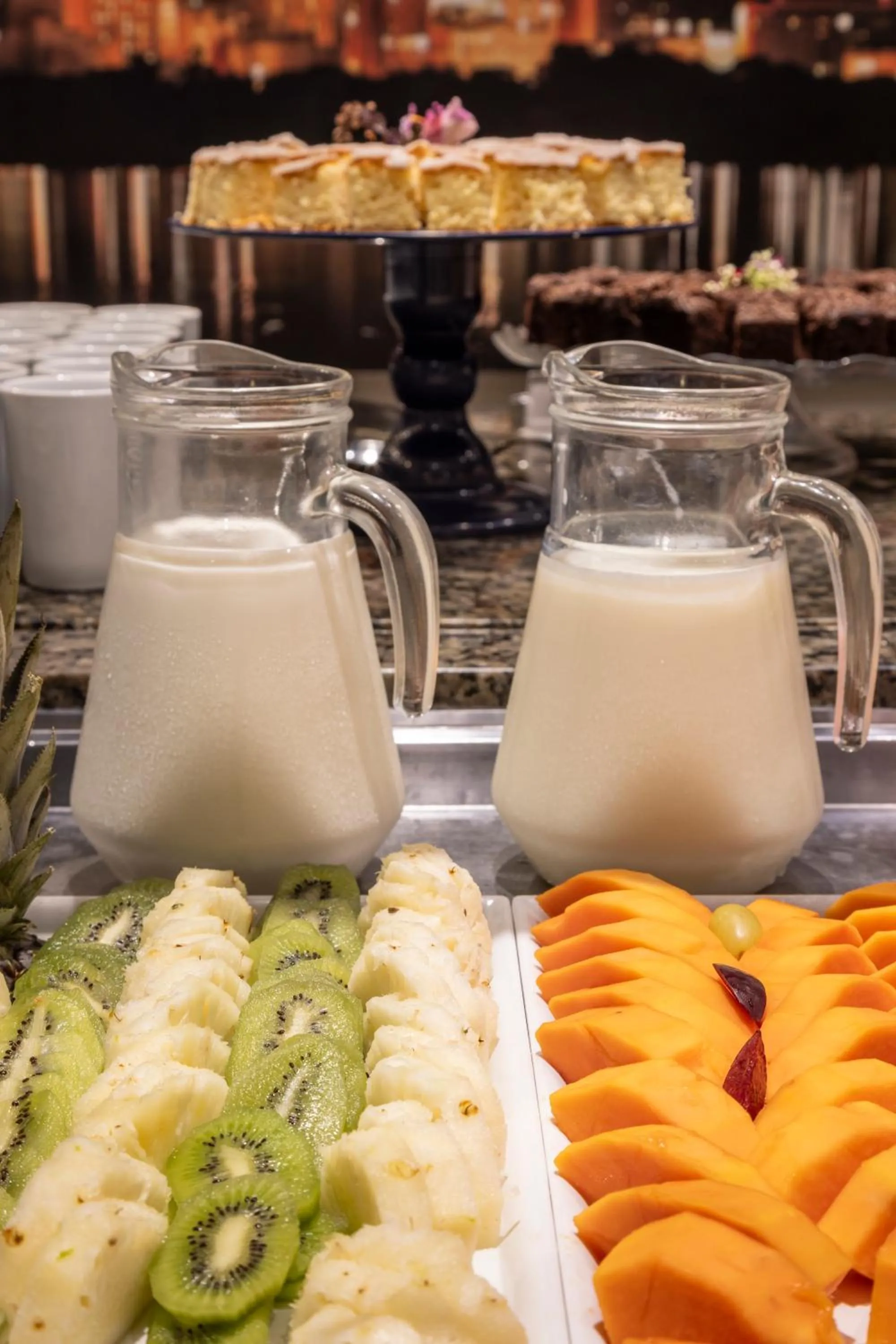 Buffet breakfast in Blue Tree Towers Millenium Porto Alegre