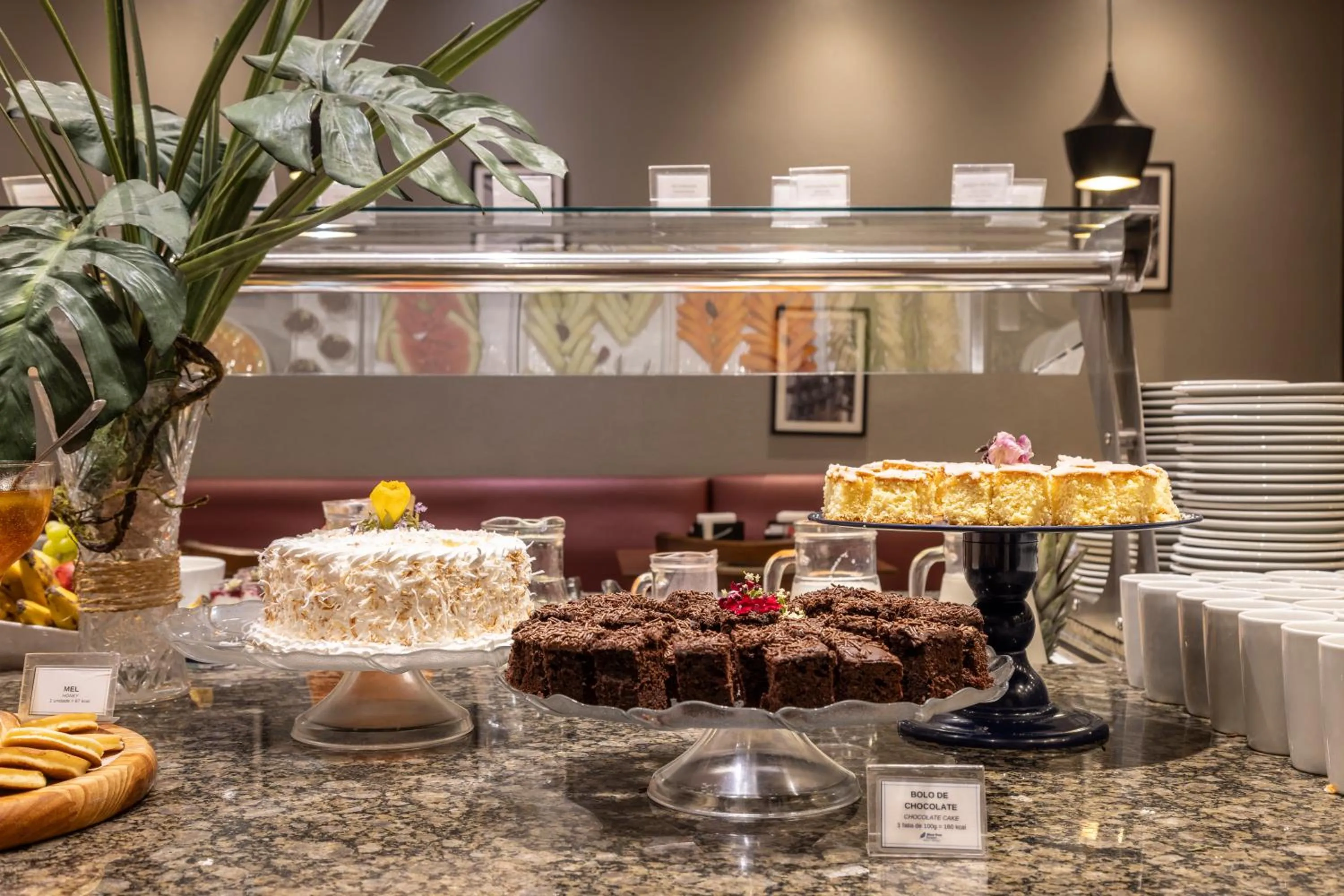 Breakfast in Blue Tree Towers Millenium Porto Alegre