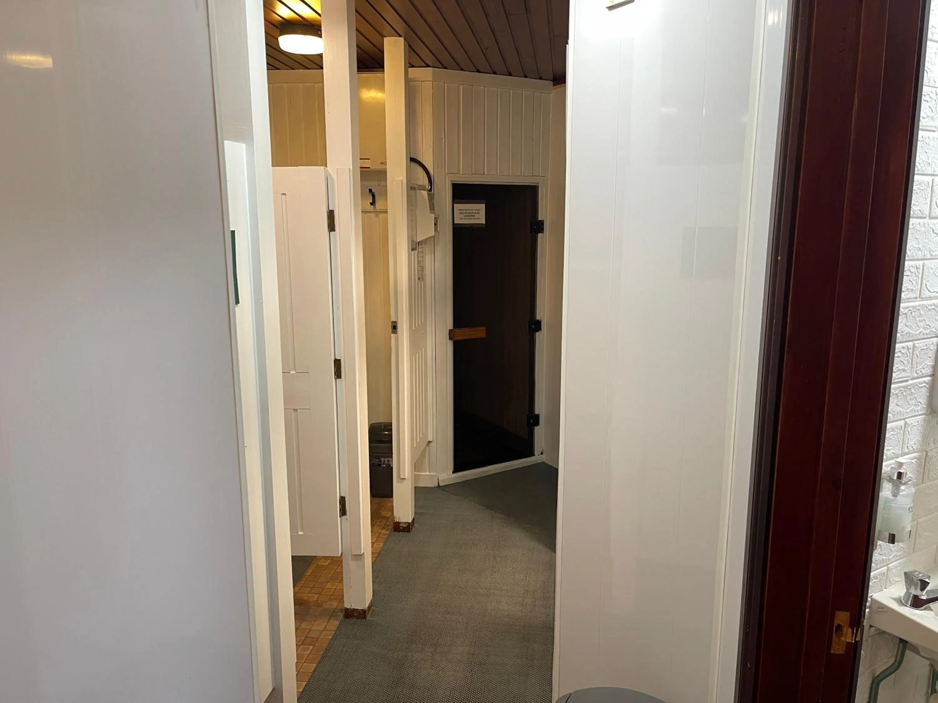 Pool view in Quaysiders Lakes Resort - Quaysiders Club