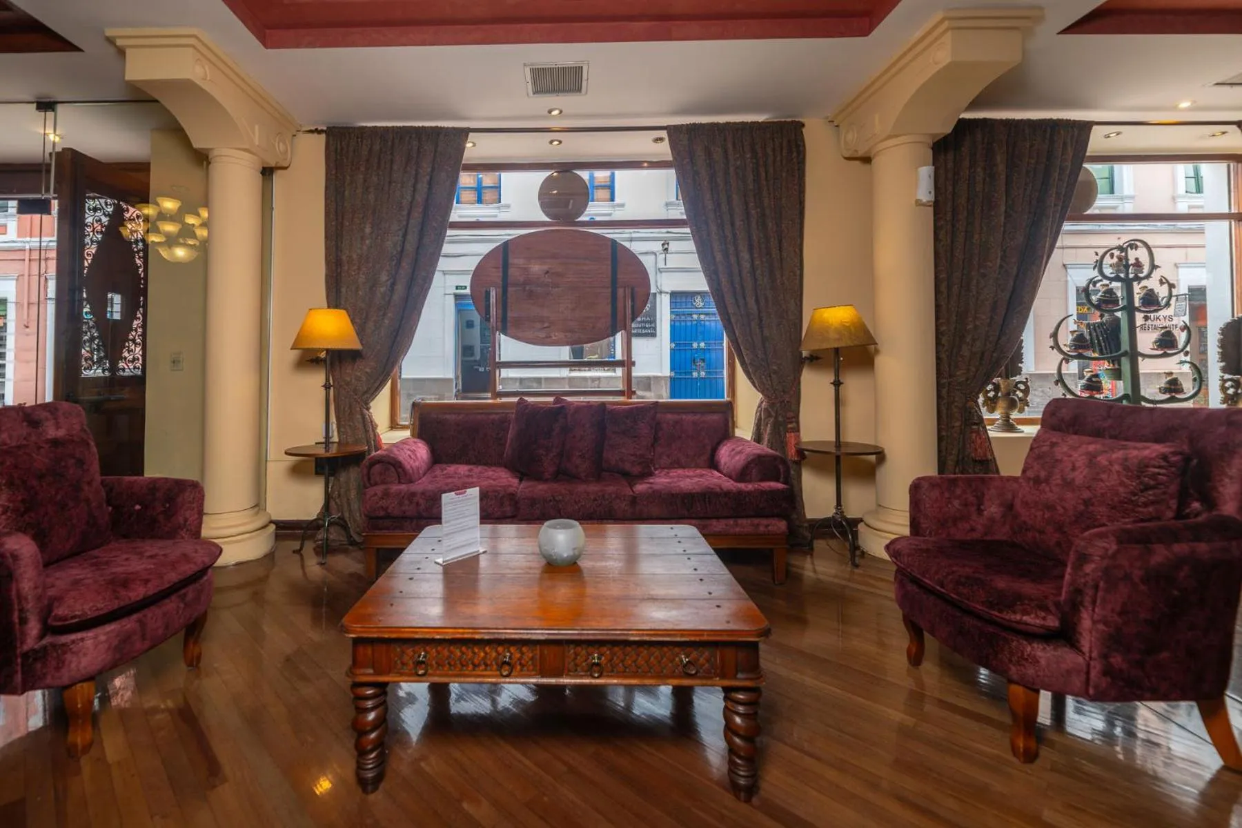 Property building in Hotel Patio Andaluz