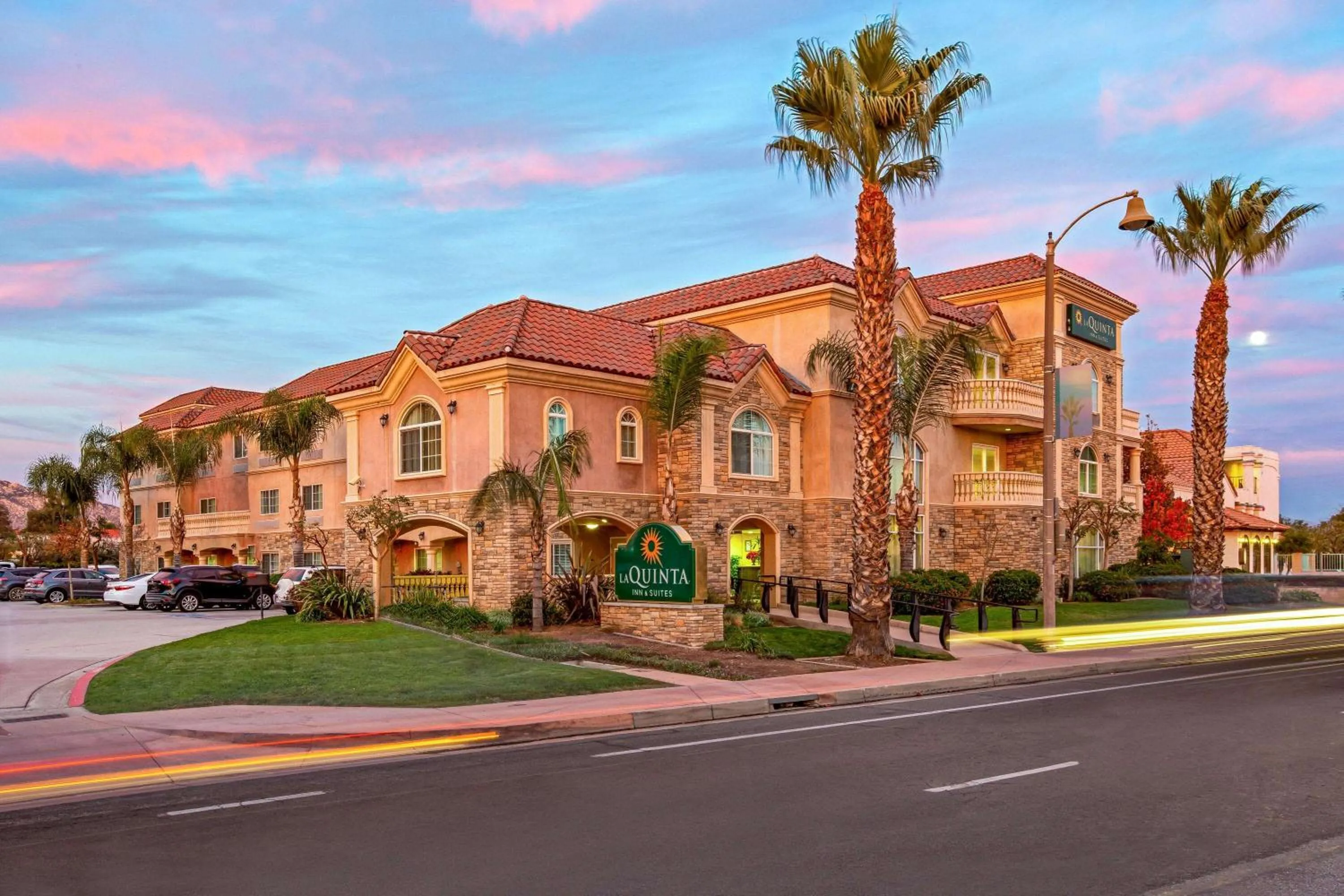 Property building in La Quinta by Wyndham Moreno Valley