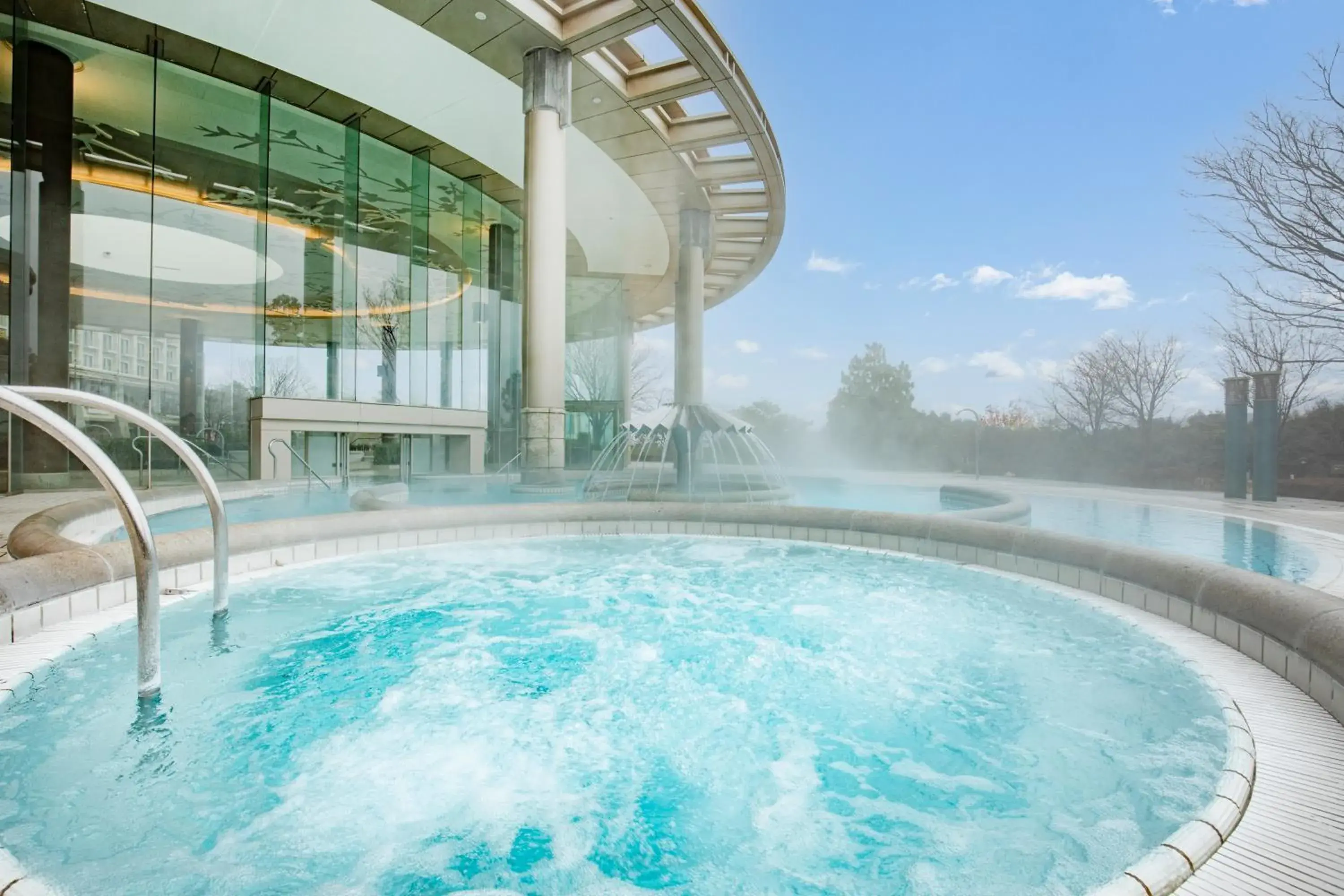 Pool view in Hilton Odawara Resort & Spa Pool view in Hilton Odawara Resort & Spa