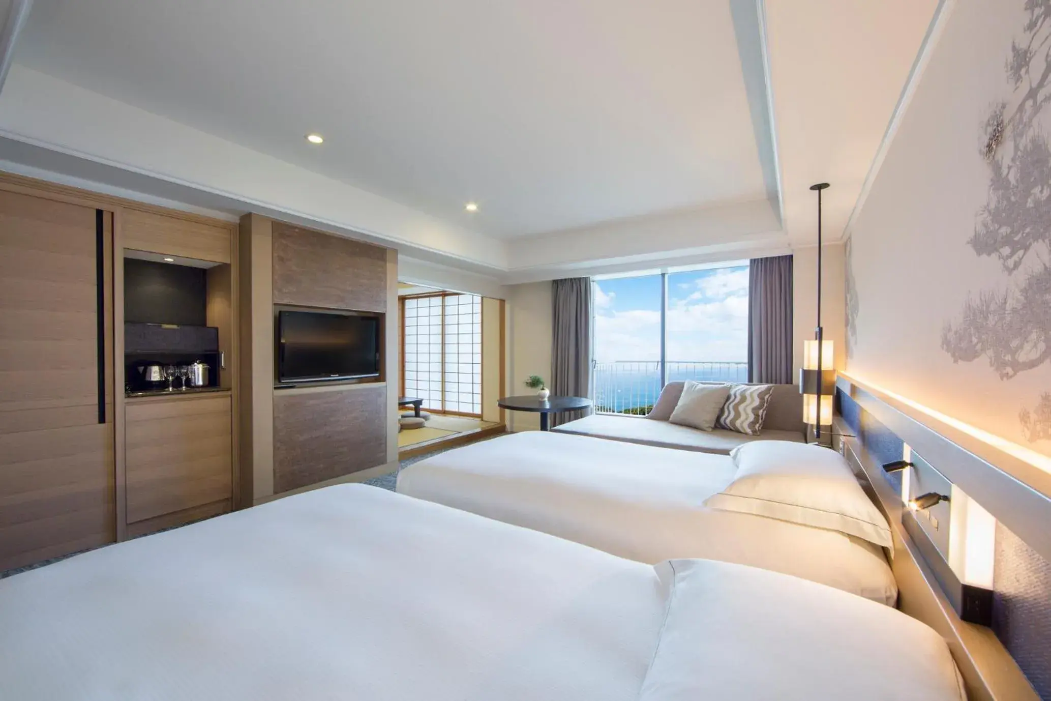 Sea view, Bed in Hilton Odawara Resort & Spa Sea view, Bed in Hilton Odawara Resort & Spa