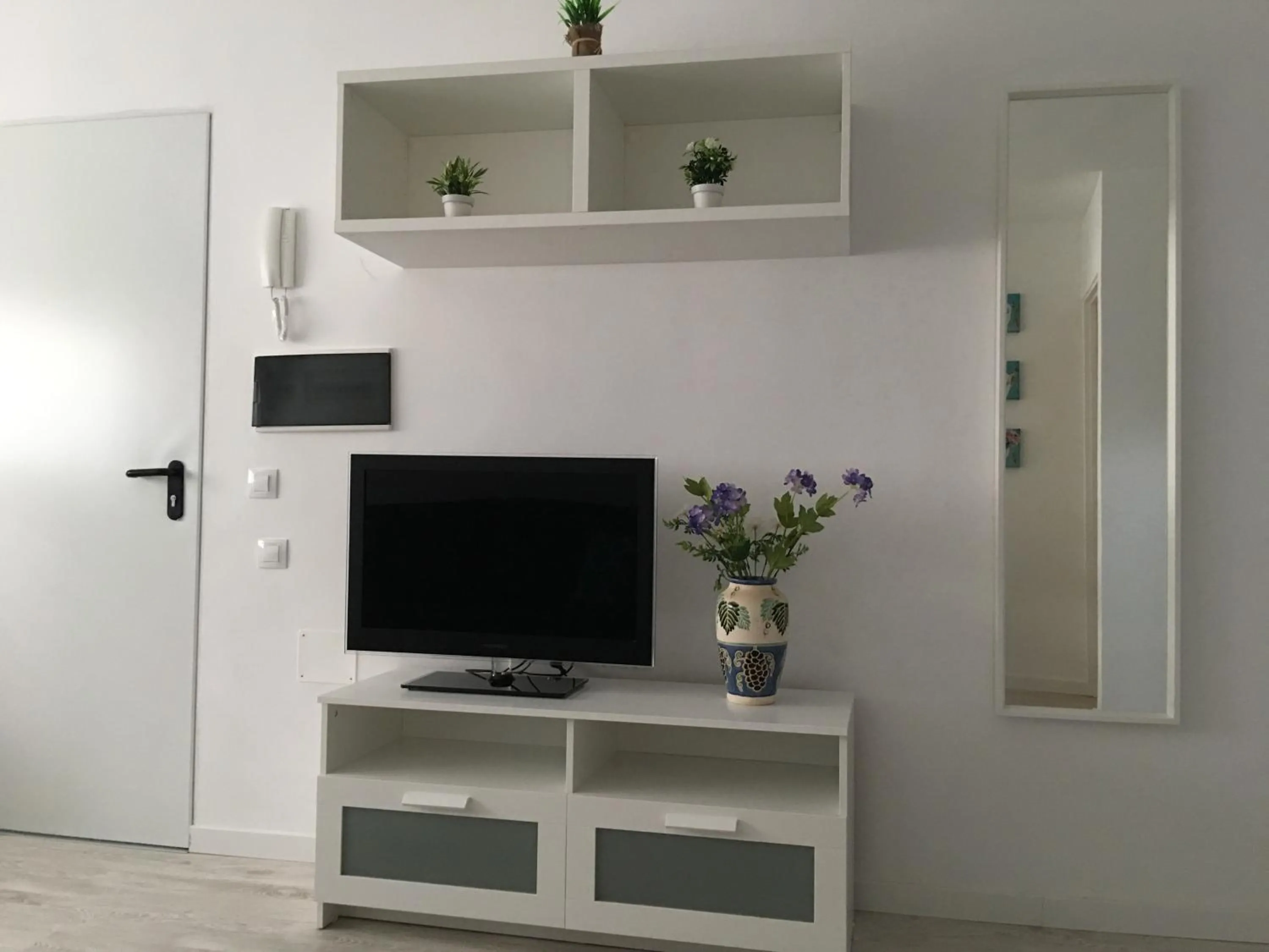 Living room in Harbour side