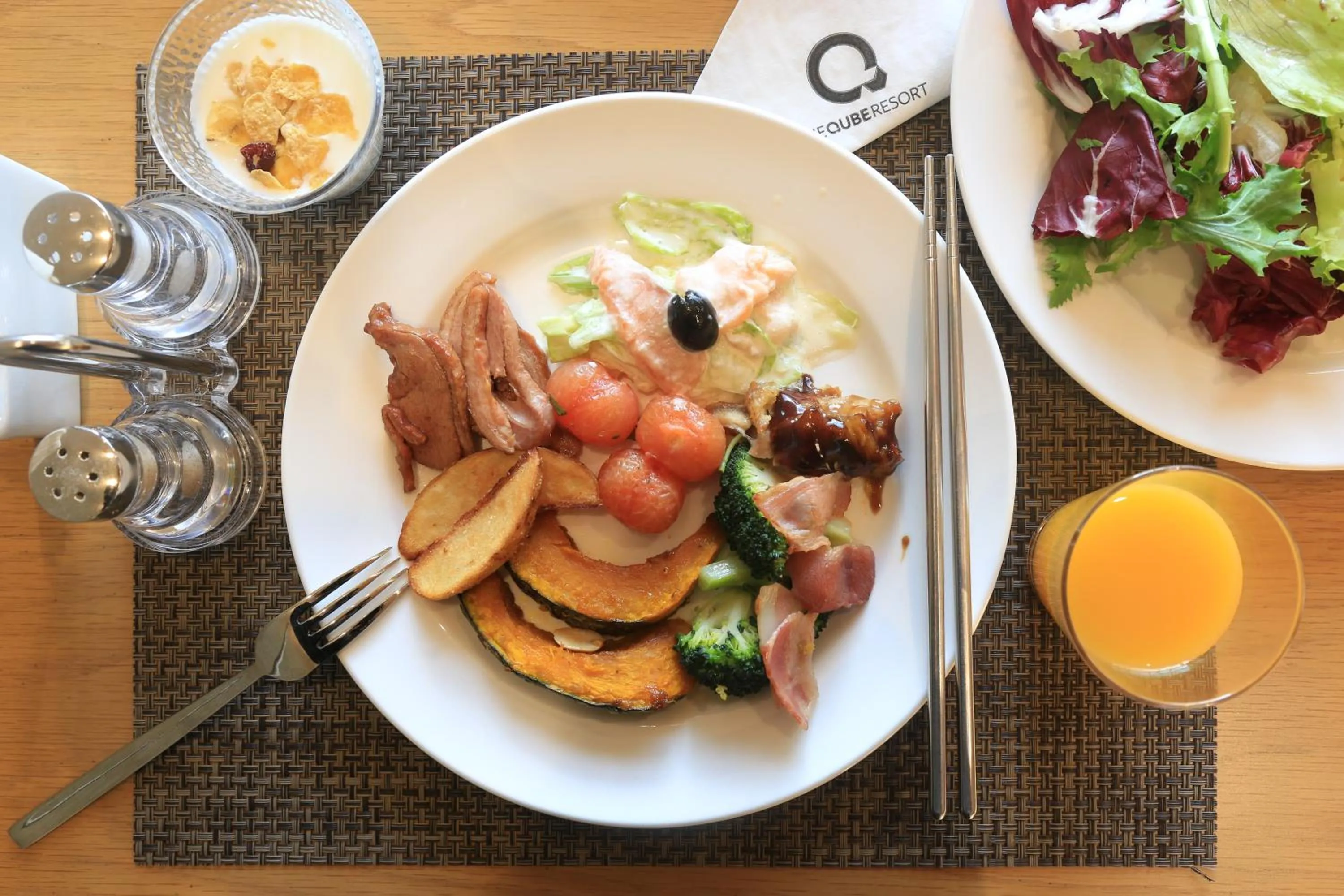 Breakfast in The Qube Resort Jeju