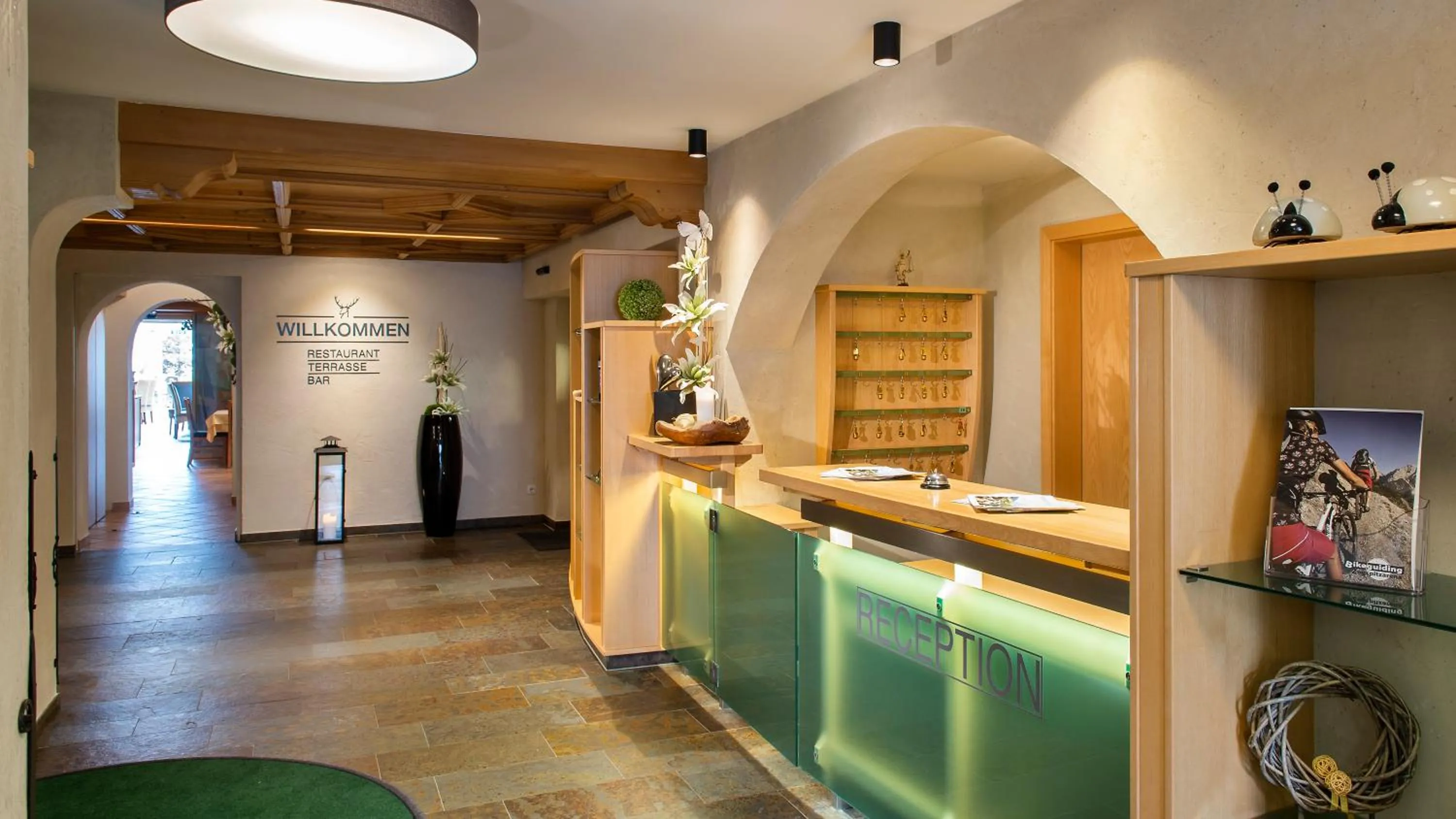 Lobby or reception in Hotel Hubertushof
