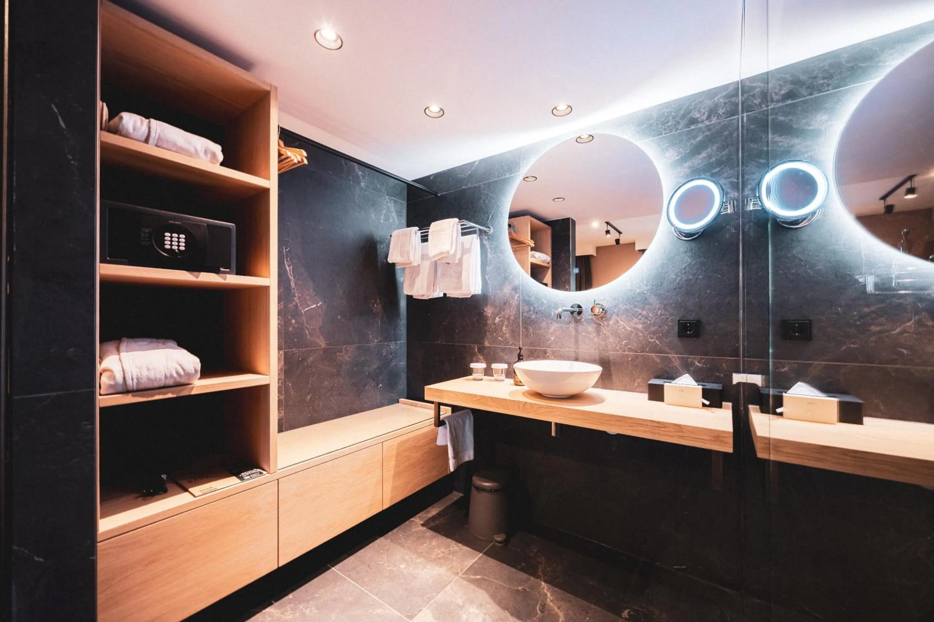 Bathroom in Hotel de Sterrenberg - Adults Only