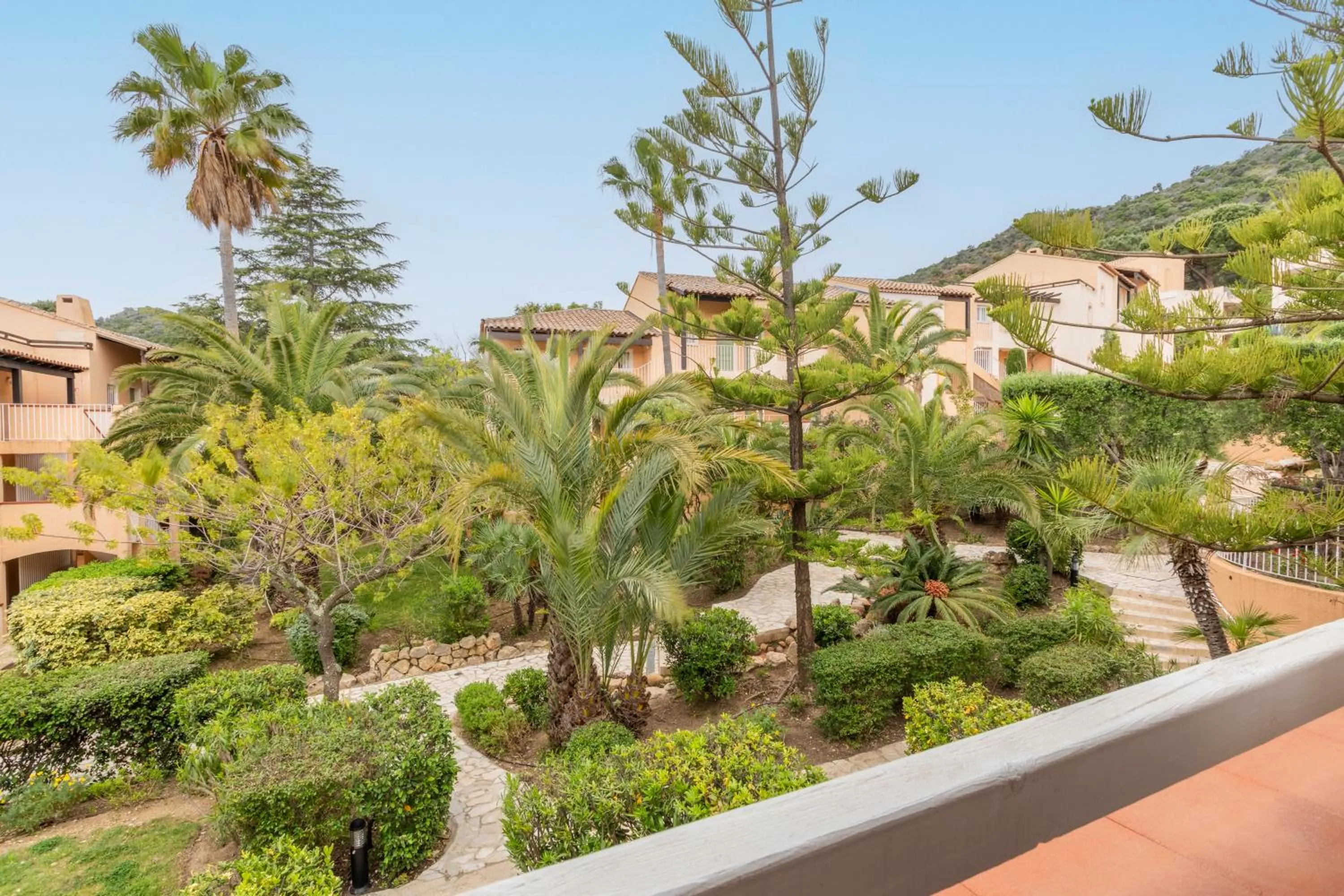 Property building in Résidence Pierre & Vacances L’Anse De Pramousquier