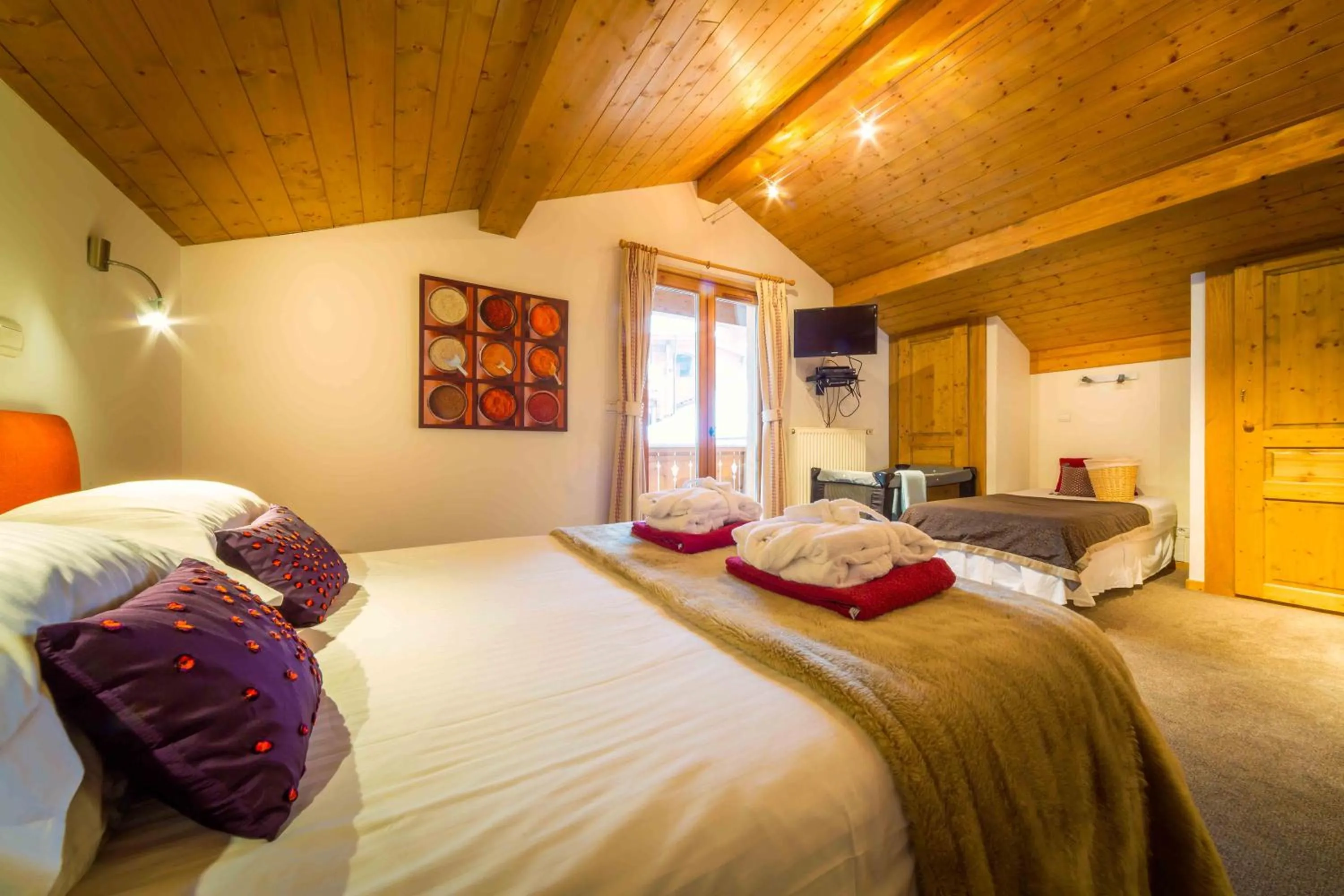 Bed in Hôtel et Chalet Au Coin Du Feu Chilly Powder