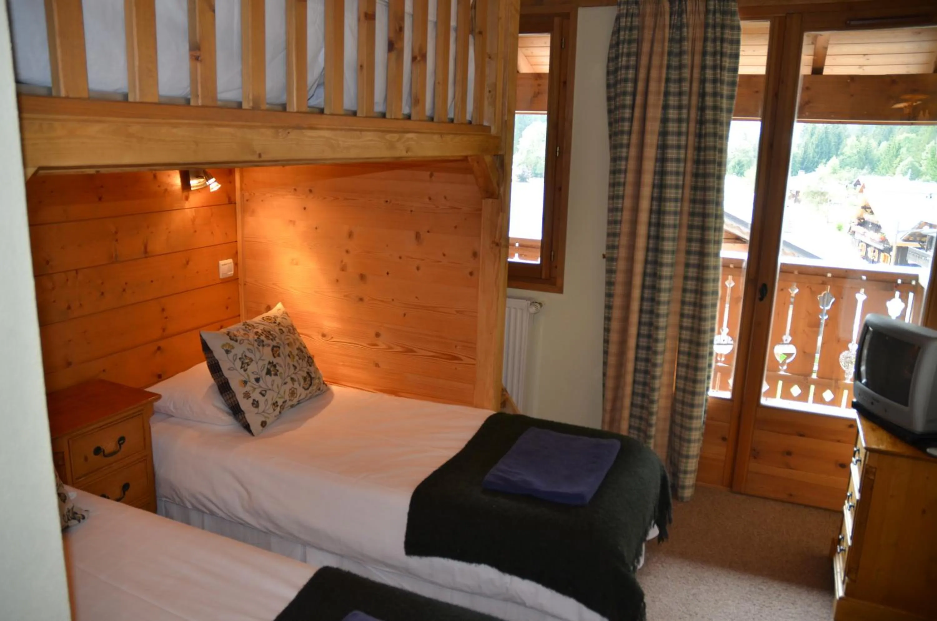 Bed in Hôtel et Chalet Au Coin Du Feu Chilly Powder