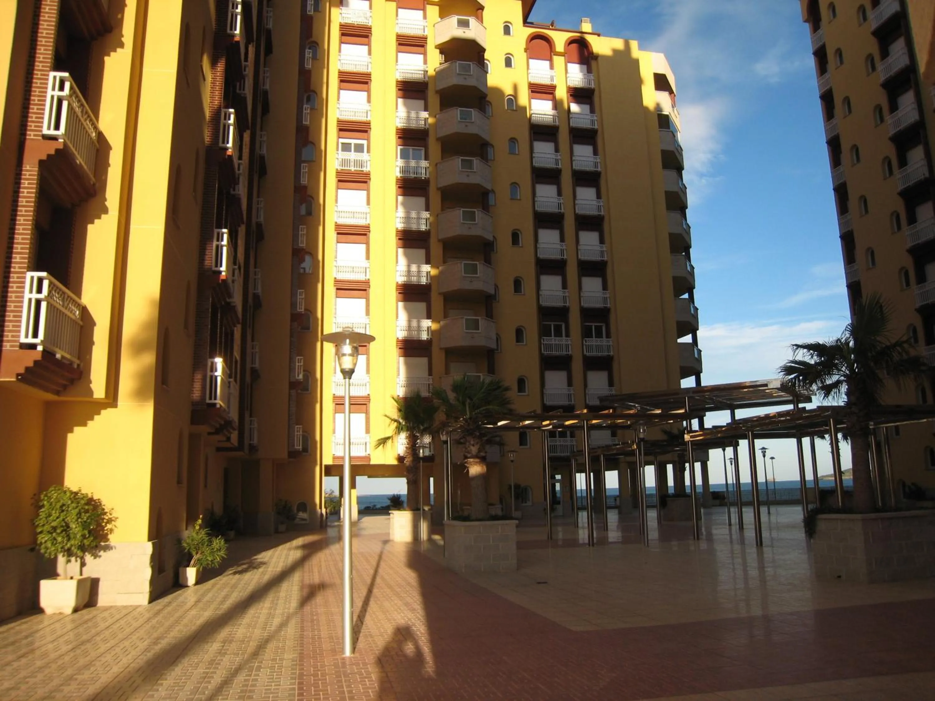 Apartamentos Turisticos Playa Principe