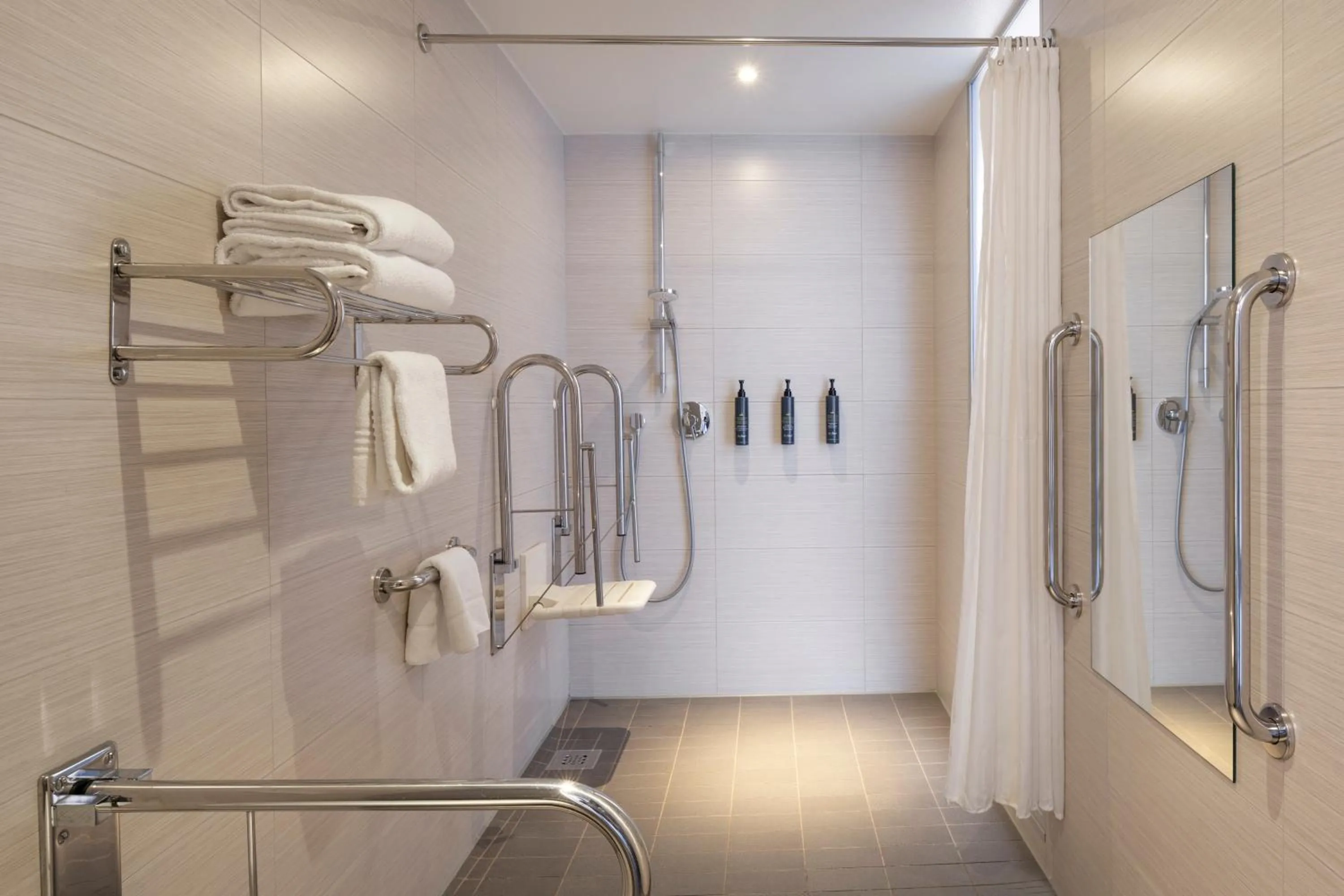 Bathroom in Pestana Brussels Schuman