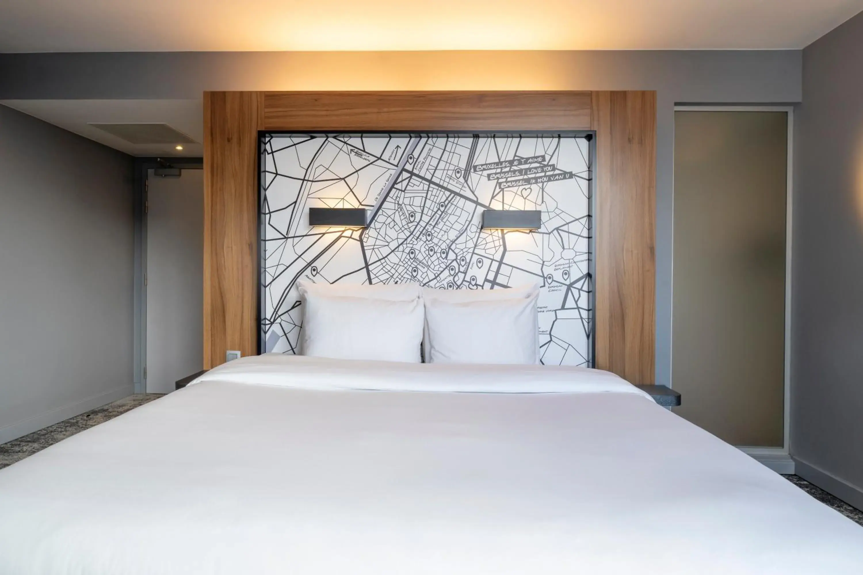 Standard King Room in Pestana Brussels Schuman Standard King Room in Pestana Brussels Schuman