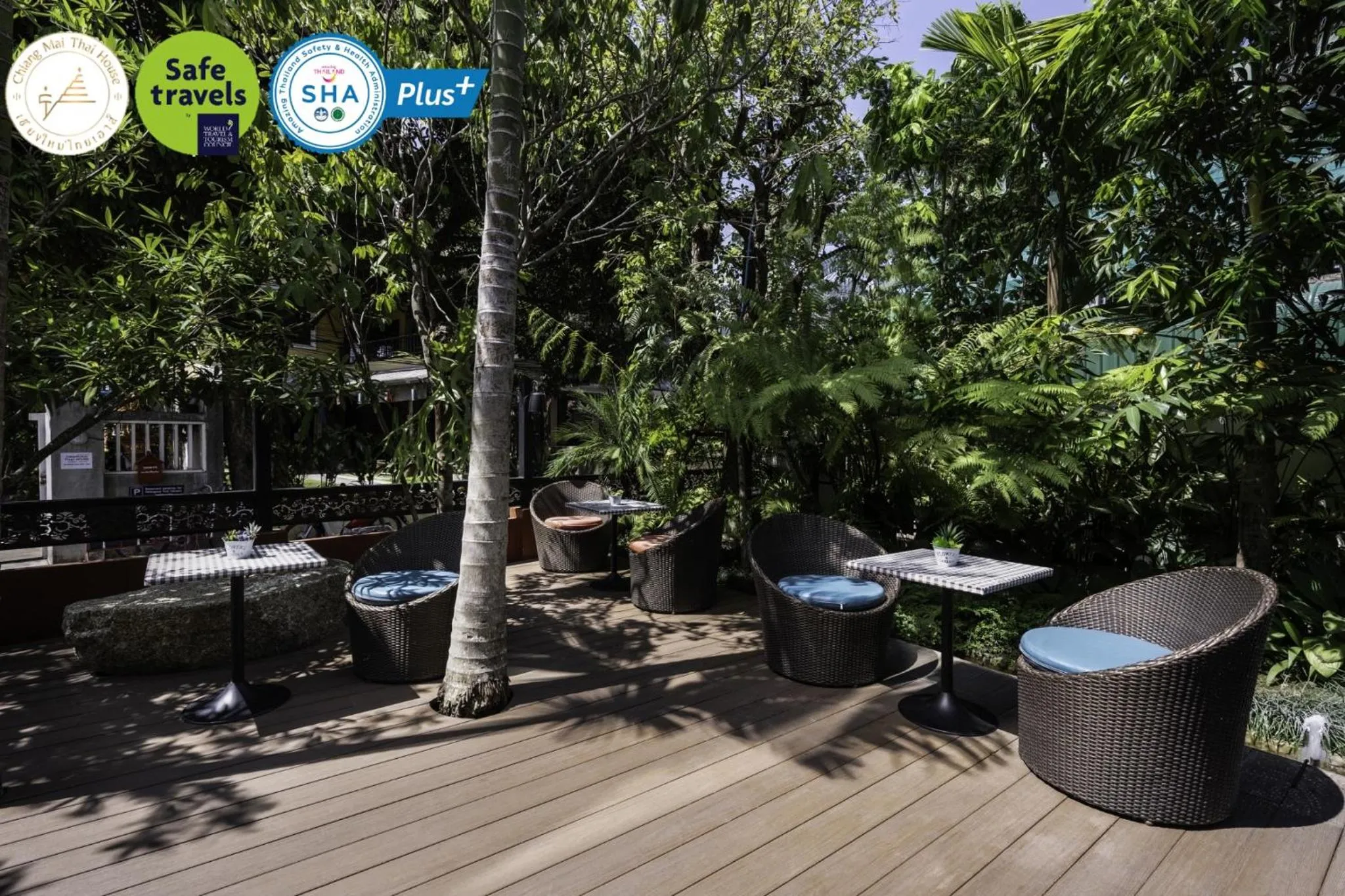 Patio in Chiang Mai Thai House,Thapae