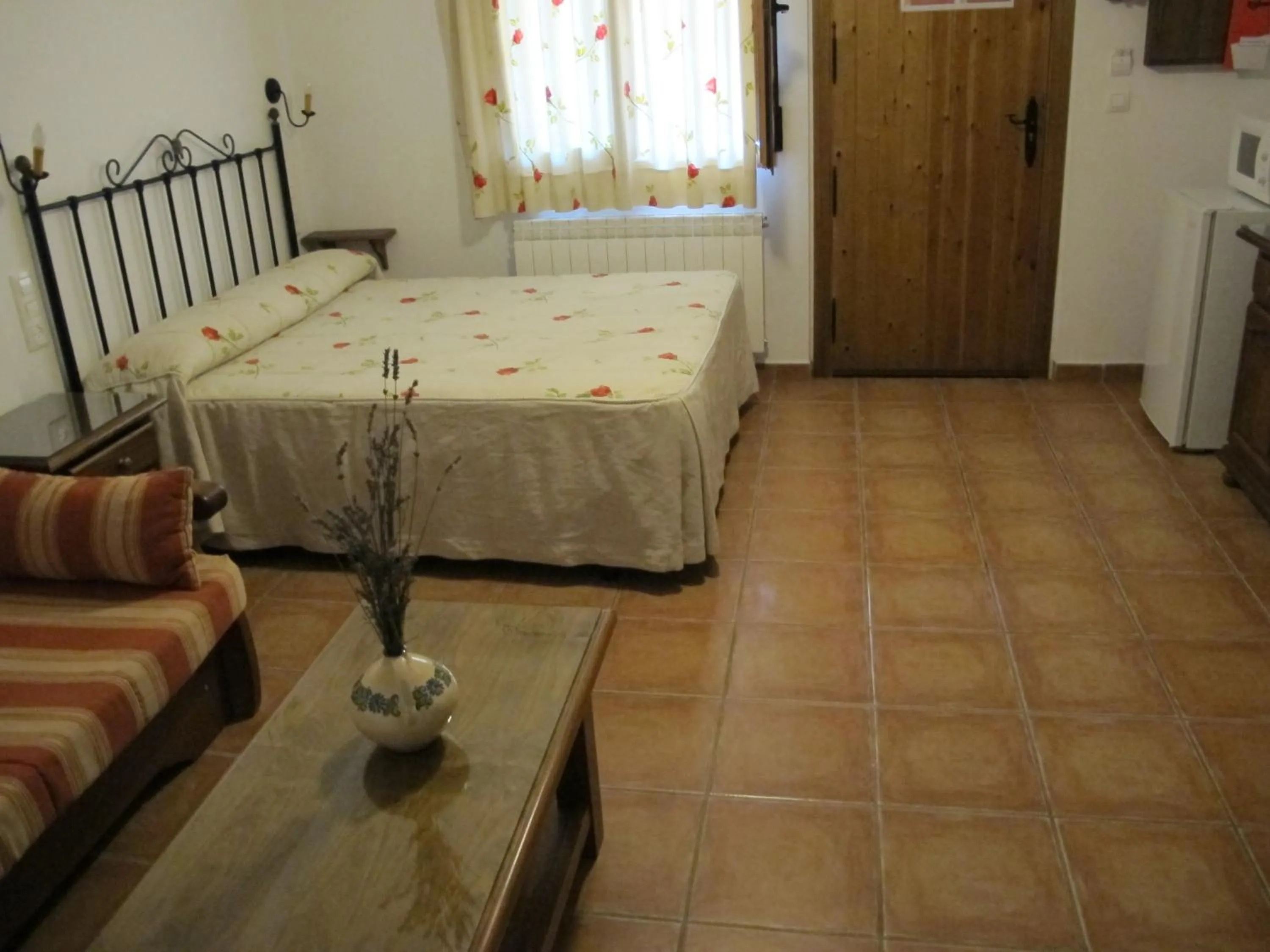 Photo of the whole room, Bed in Apartamentos Valle del Guadalquivir