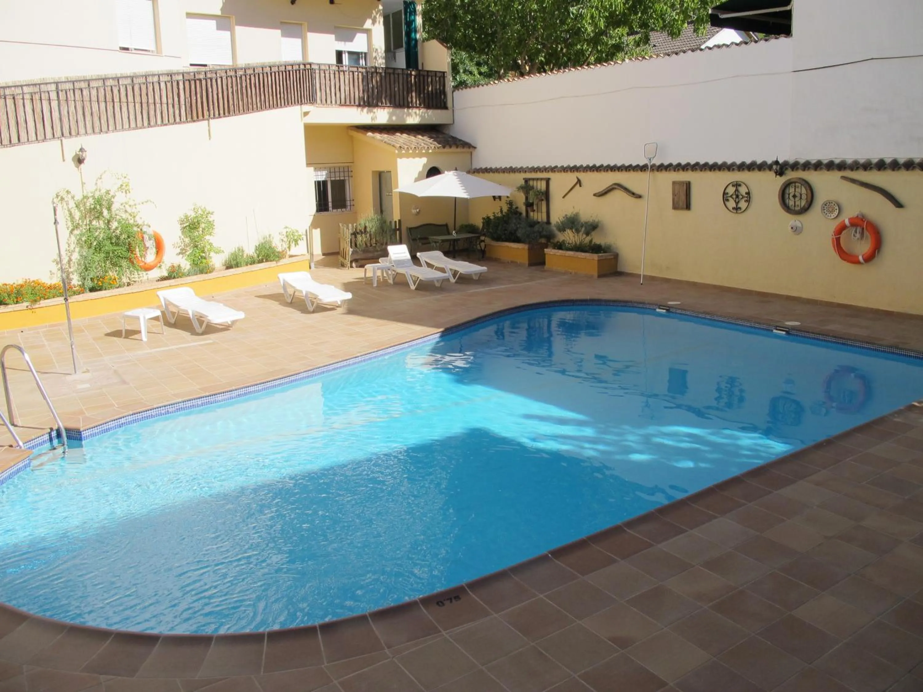 Swimming pool in Apartamentos Valle del Guadalquivir