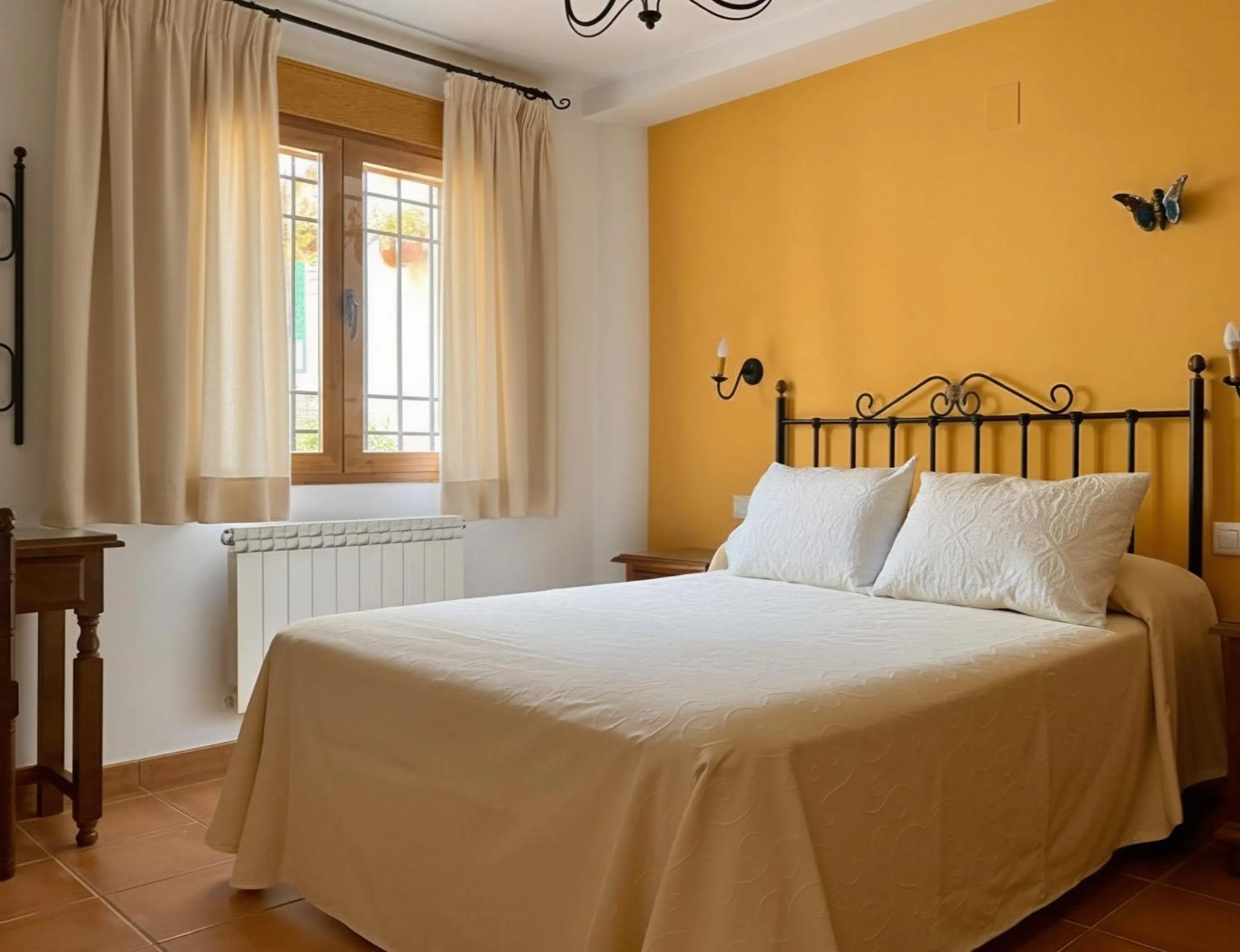 Bed in Apartamentos Valle del Guadalquivir