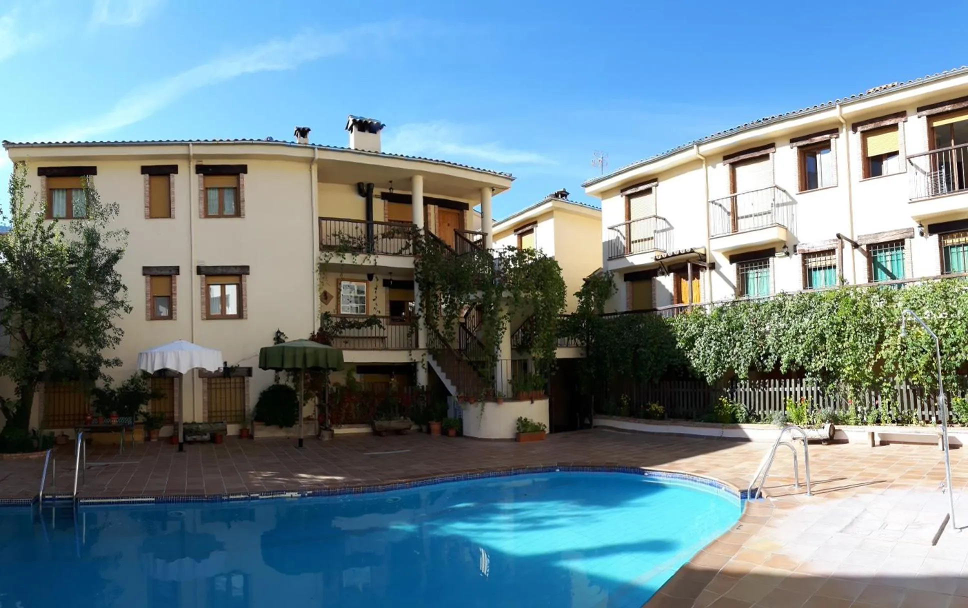 Swimming pool in Apartamentos Valle del Guadalquivir