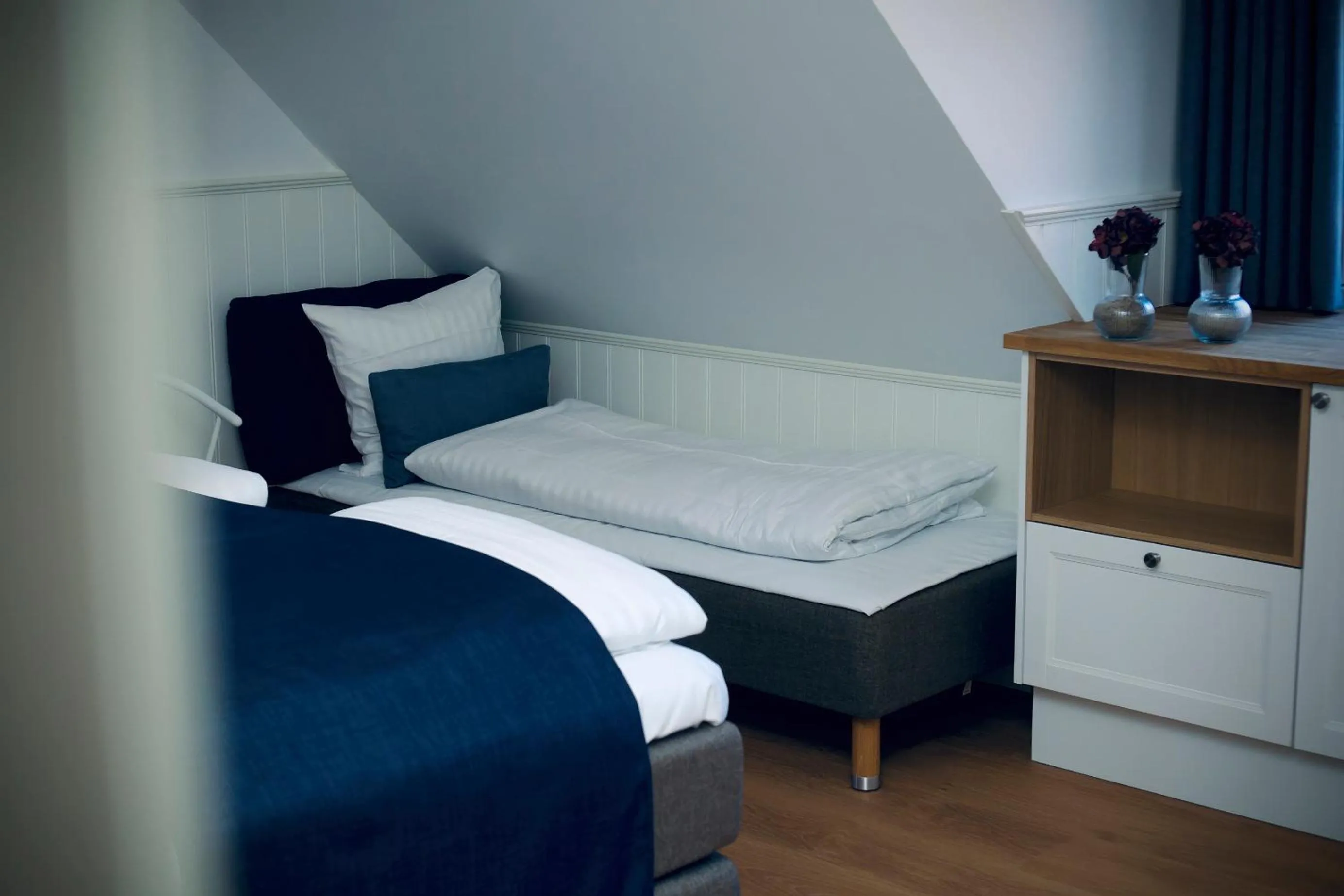 Bedroom, Bed in Plesners Badehotel