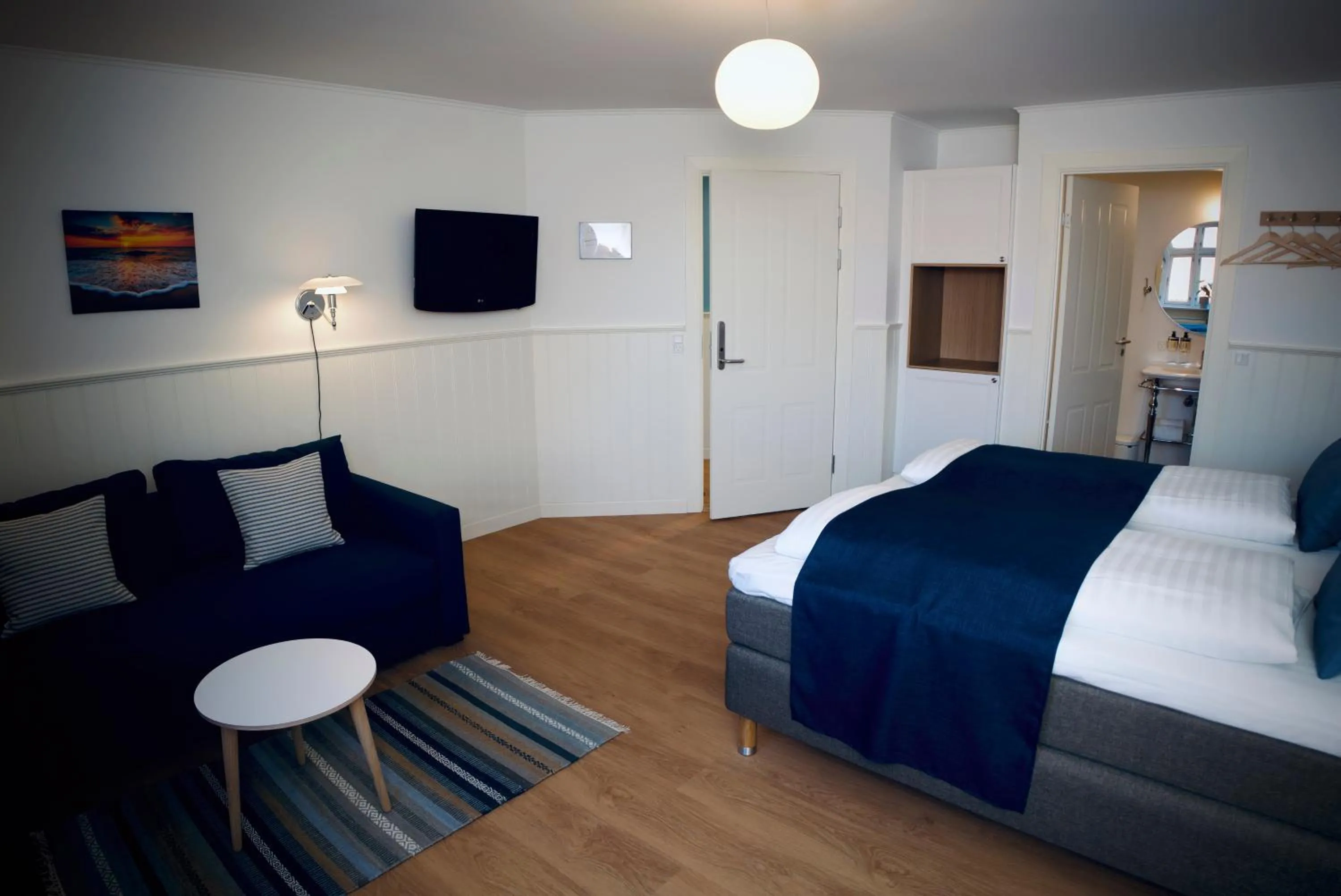 Bedroom, Bed in Plesners Badehotel